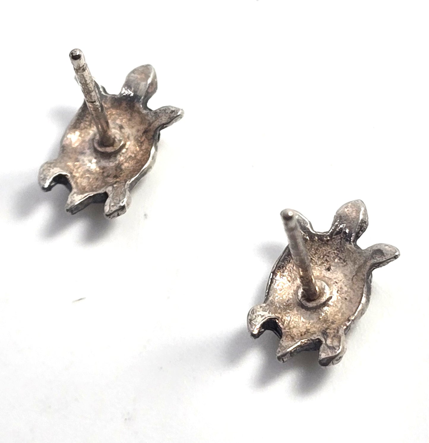 Black onyx vintage sterling silver small turtle stud earrings