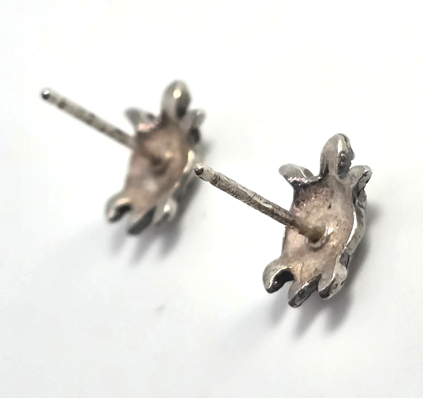 Black onyx vintage sterling silver small turtle stud earrings