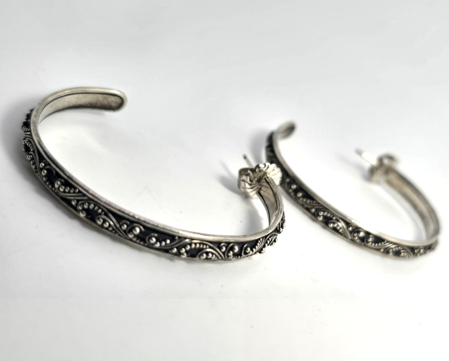 Lois Hill XL Bali Balinese Granulated 3mm Wide sterling silver 50mm hoop earrings