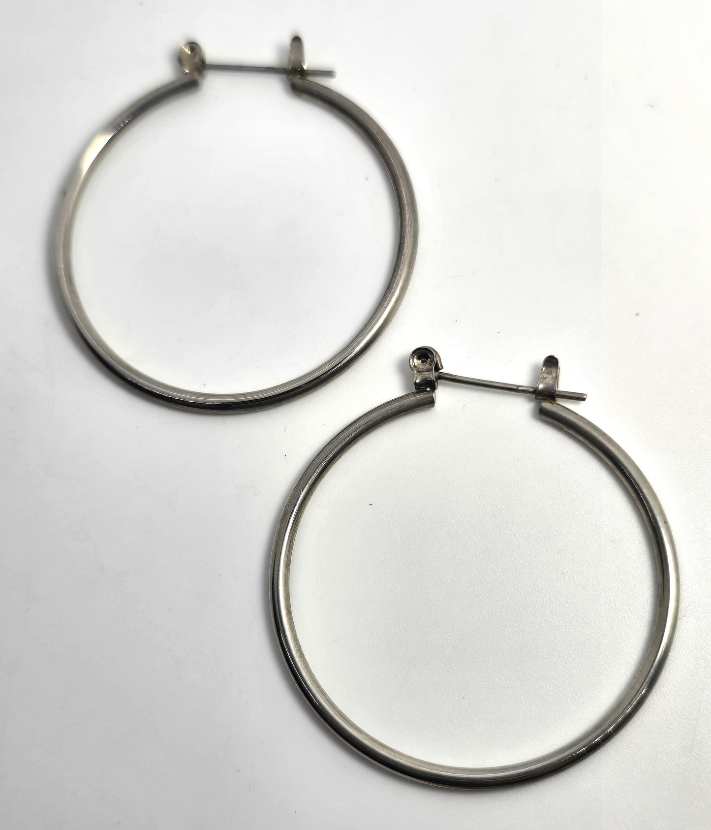 Lever back large thin 1.5 inch silver plated vintage earrings