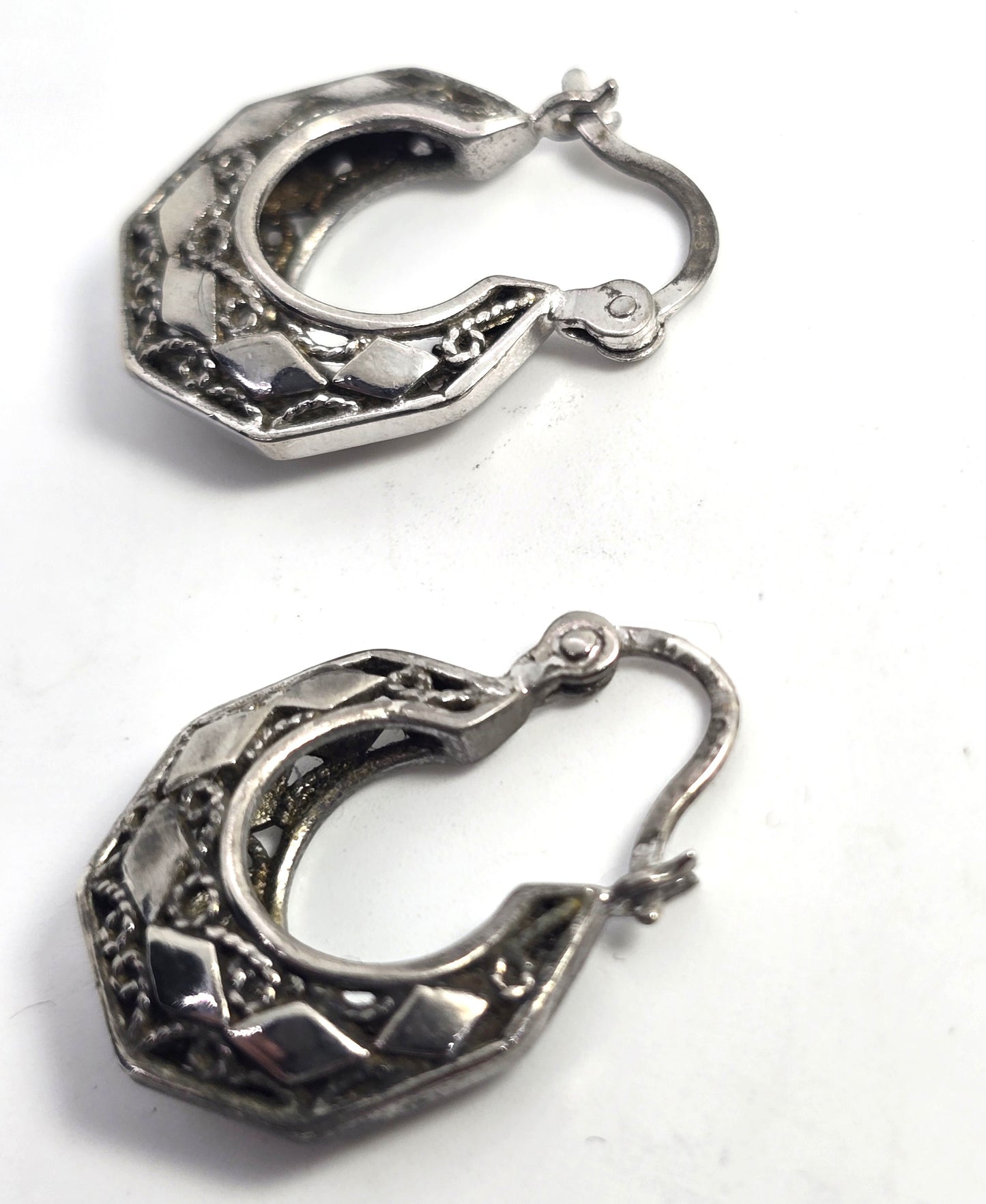 Tribal style open work octagonal vintage sterling silver lever back hoop earrings