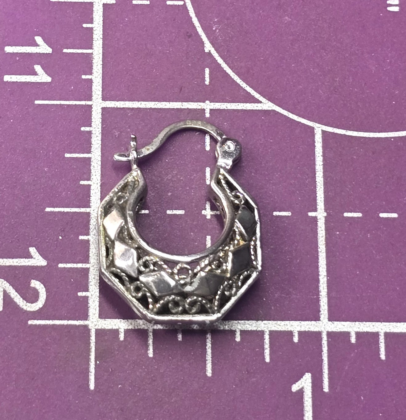 Tribal style open work octagonal vintage sterling silver lever back hoop earrings