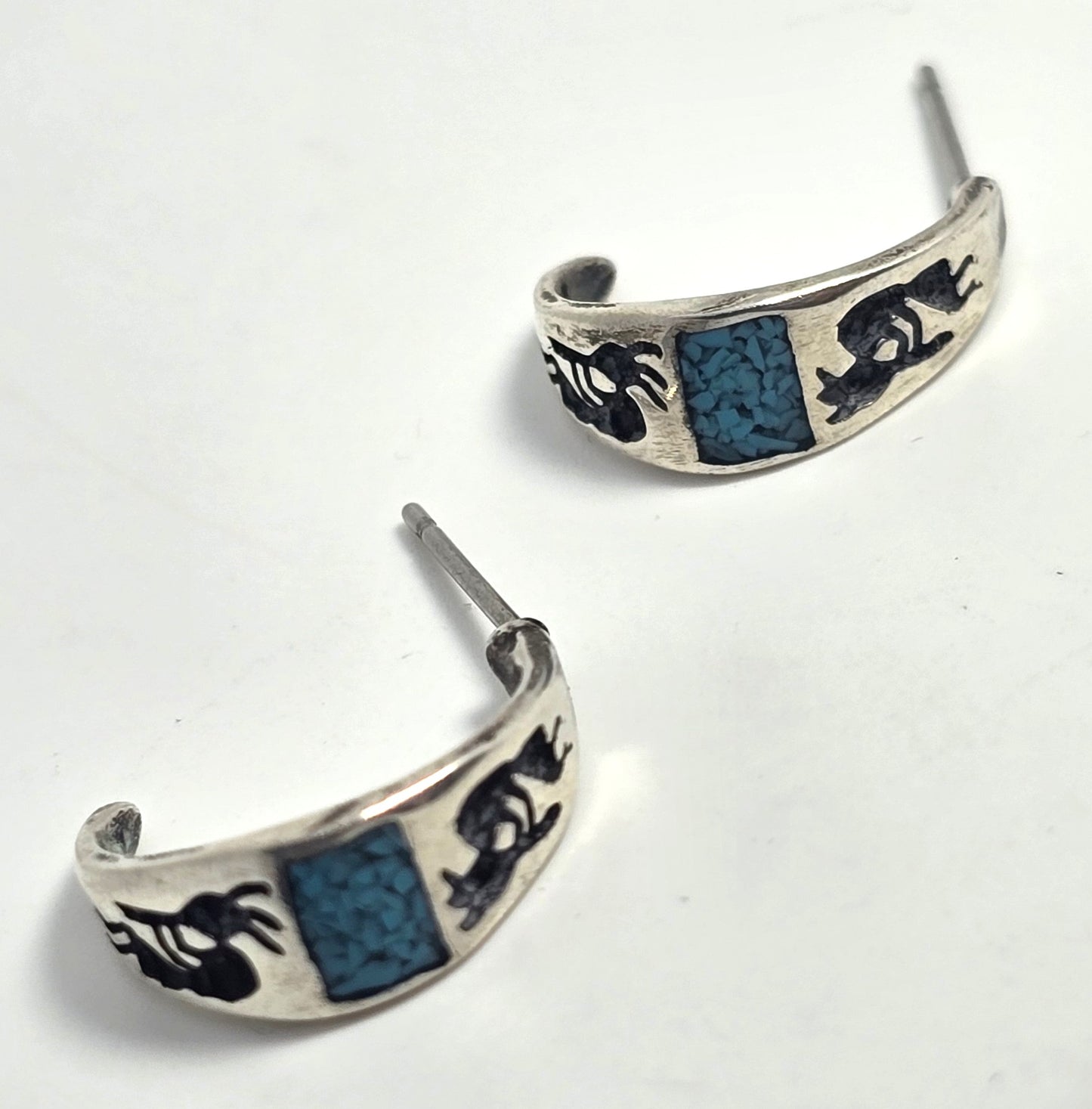 Kokopelli crushed turquoise vintage sterling silver half hoop post earrings