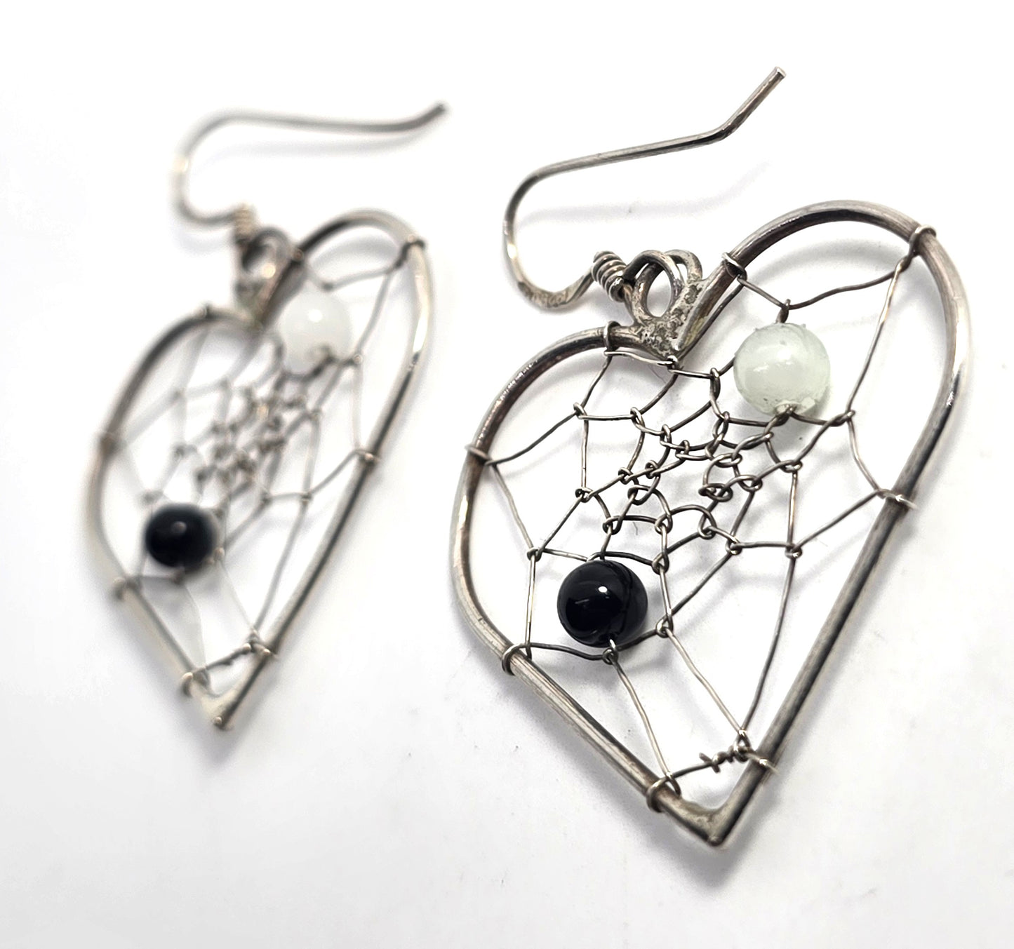 Dream catcher black & white heart sterling silver vintage Southwestern earrings