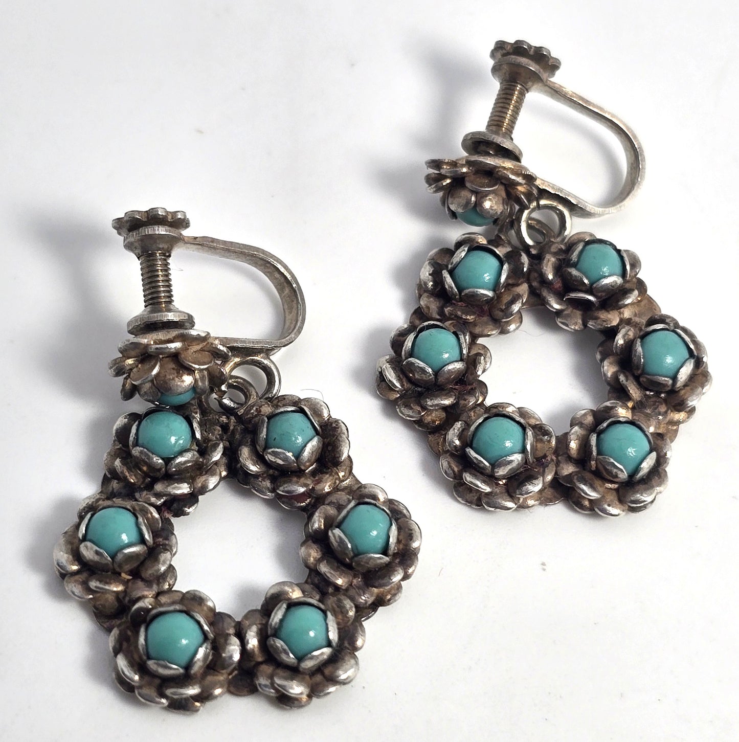 Zuni Snake Eyes petite point turquoise flower Sterling Silver screw back earrings