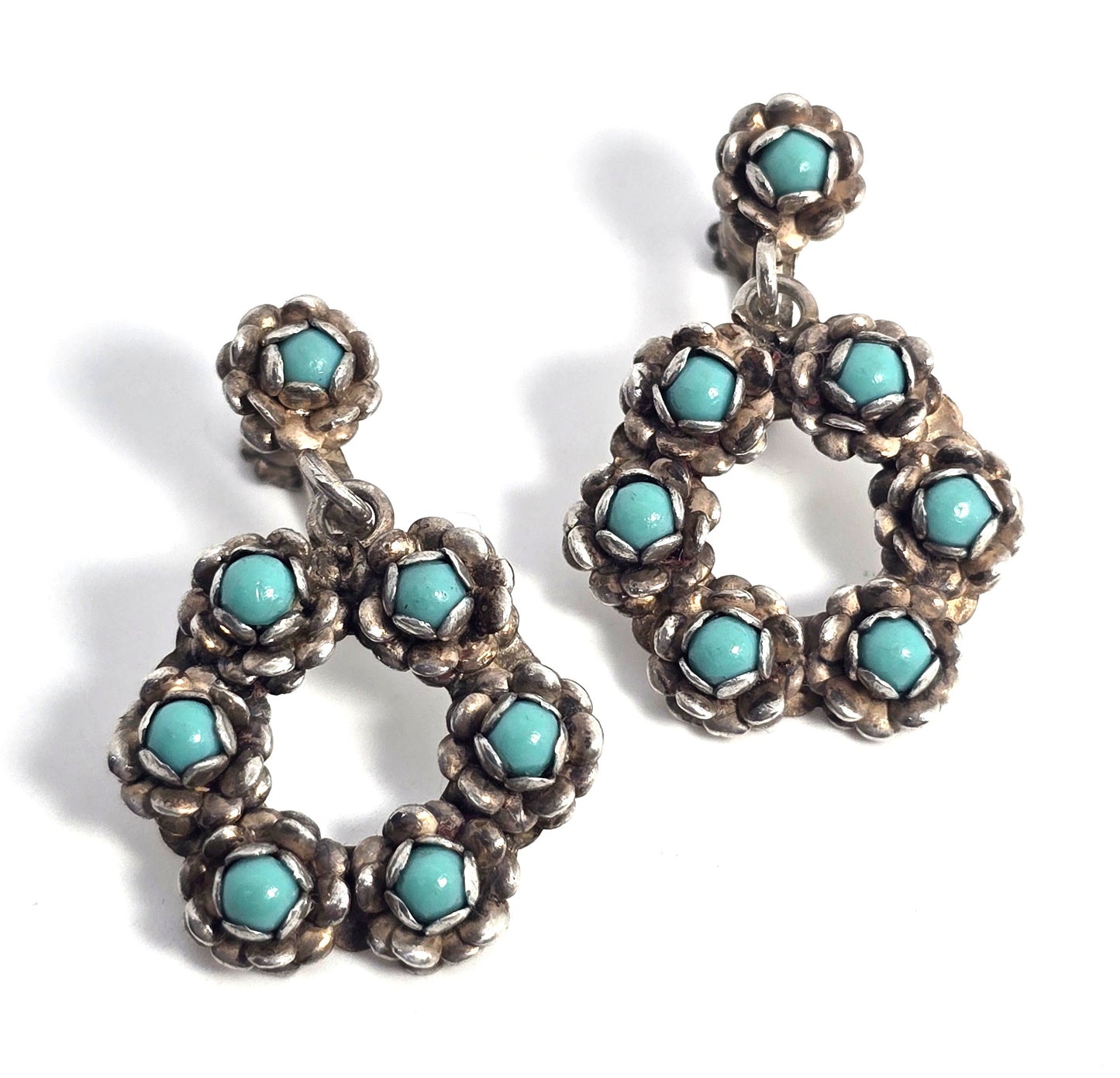 Zuni Snake Eyes petite point turquoise flower Sterling Silver screw back earrings