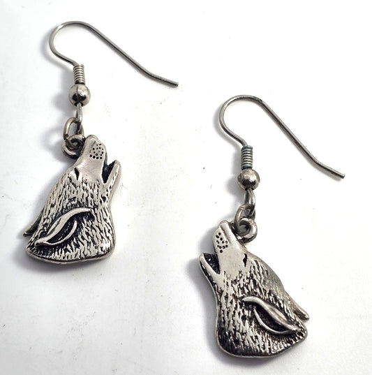 SW Howling at the moon wolf Pewter 1994 vintage signed earrings