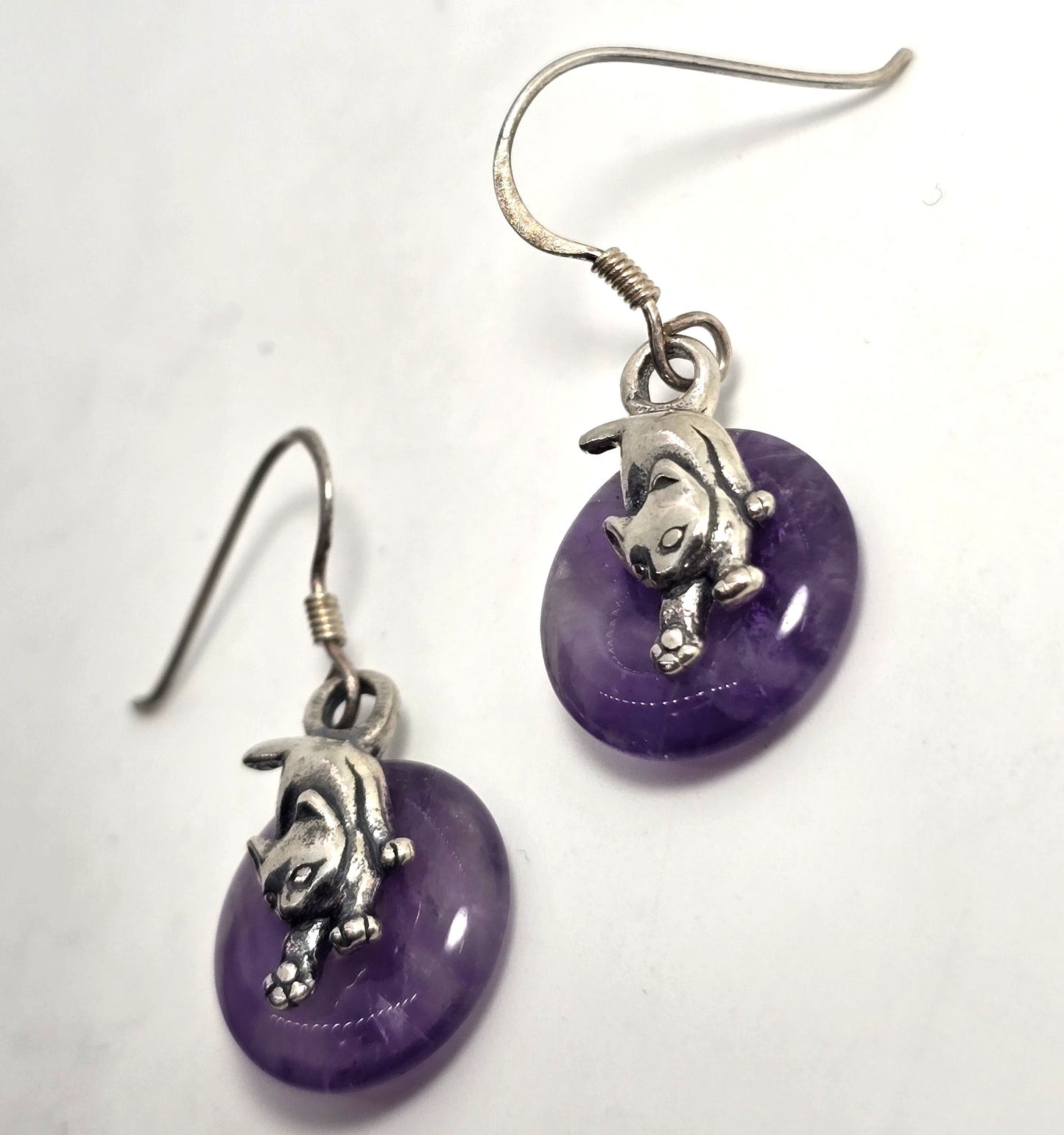 Playful kitty cat Amethyst donut gemstone vintage sterling silver earrings 1996