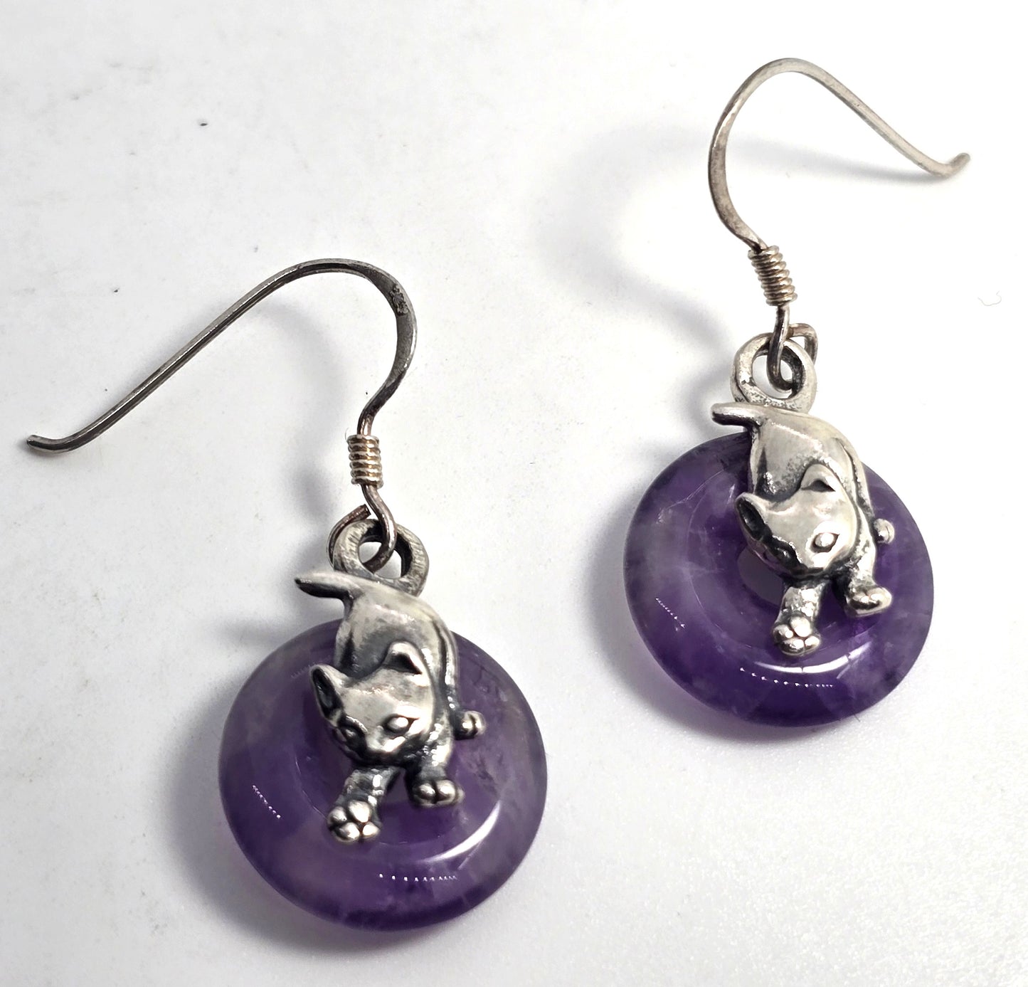 Playful kitty cat Amethyst donut gemstone vintage sterling silver earrings 1996