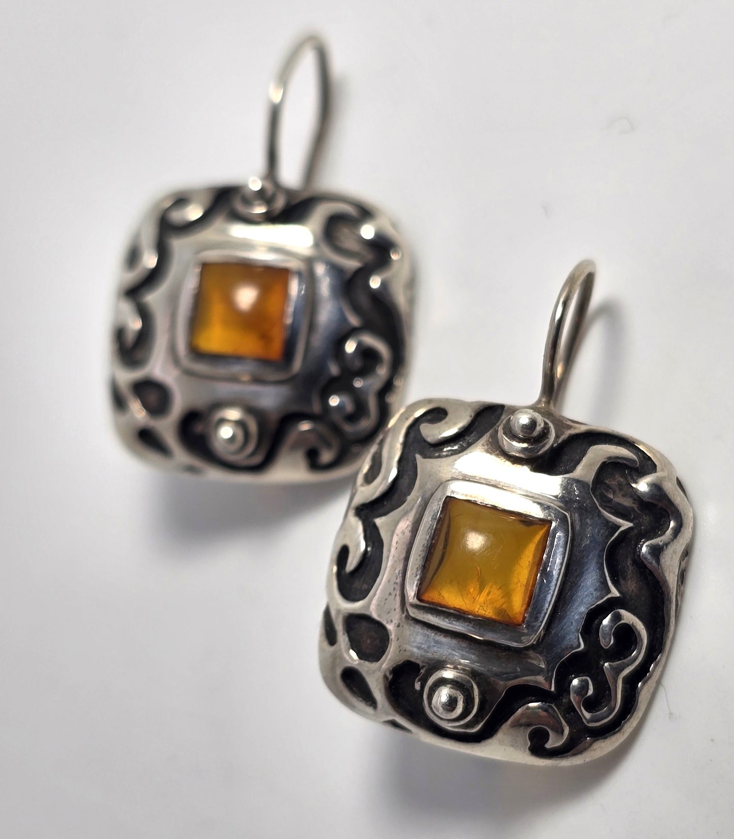 Silpada Sterling Silver 925 Silver Amber Scroll Earrings Retired W0911