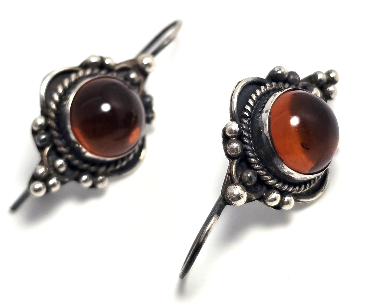 Amber sterling silver Bali Balinese tribal hook and latch vintage earrings