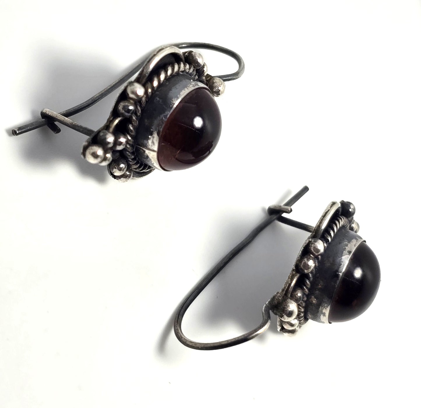 Amber sterling silver Bali Balinese tribal hook and latch vintage earrings