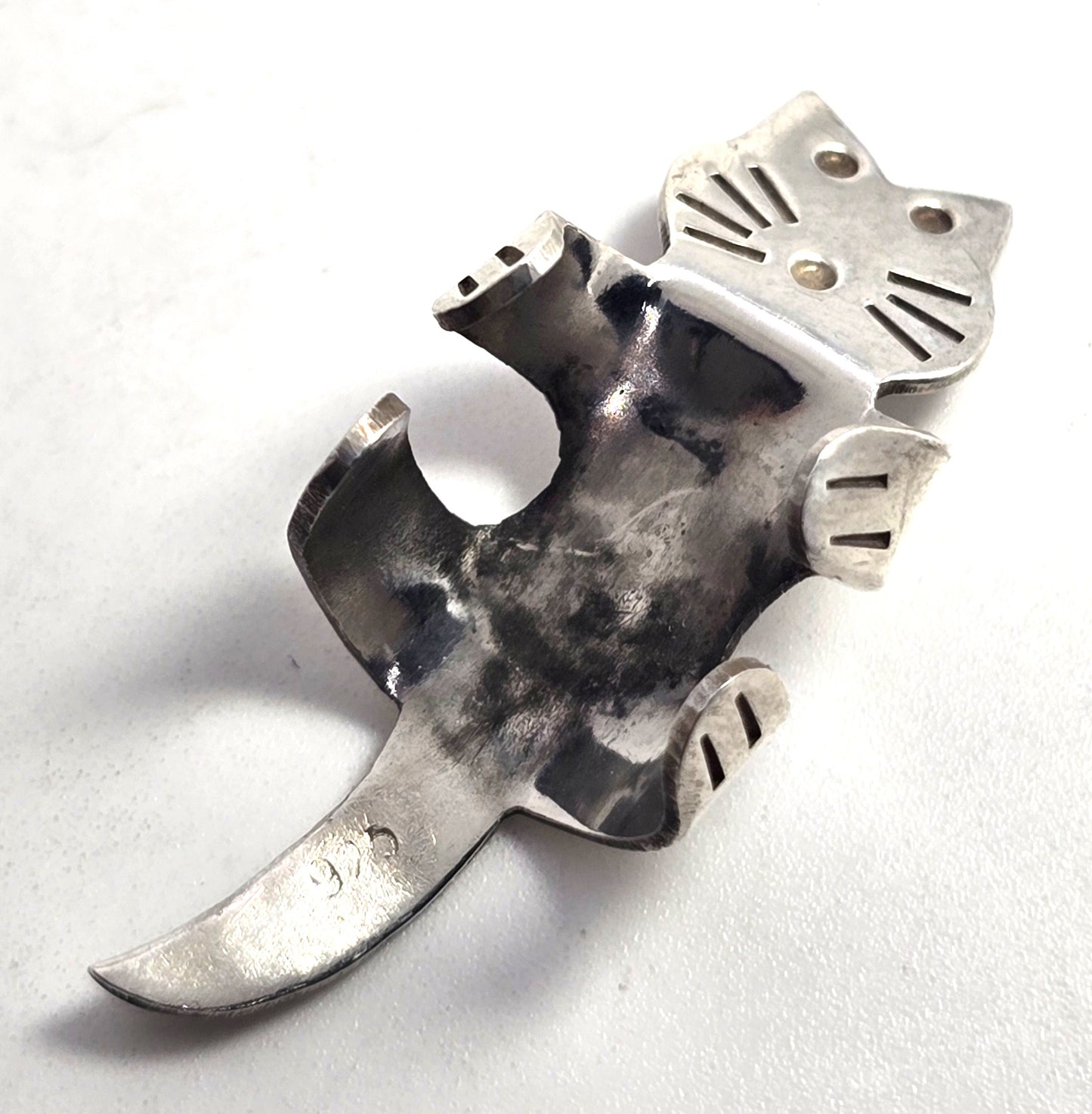 Large tabby cat sterling silver vintage ear cuff no pierce earring