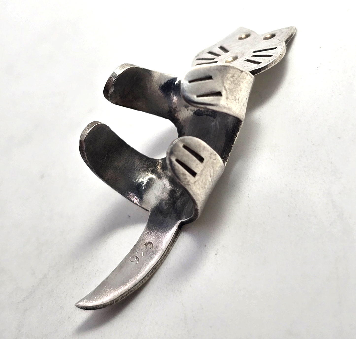 Large tabby cat sterling silver vintage ear cuff no pierce earring