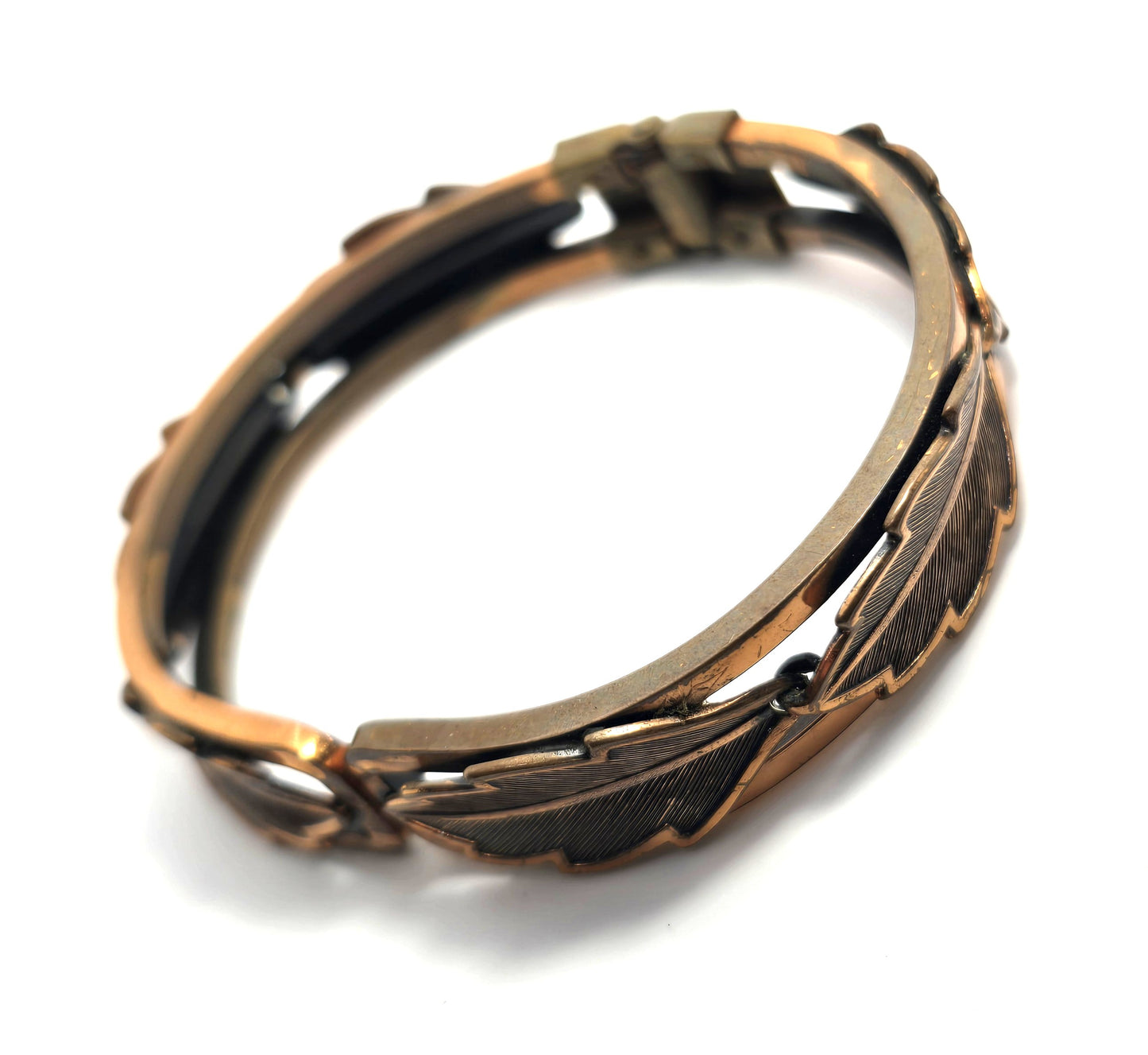 Bell trading Oak Leaf Hinged Vintage Southwestern Bangle Bracelet