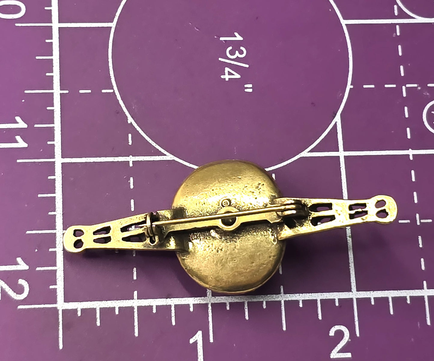 Florenza Vintage Hannya Mask Gold Tone Pin. Noh Japanese brooch