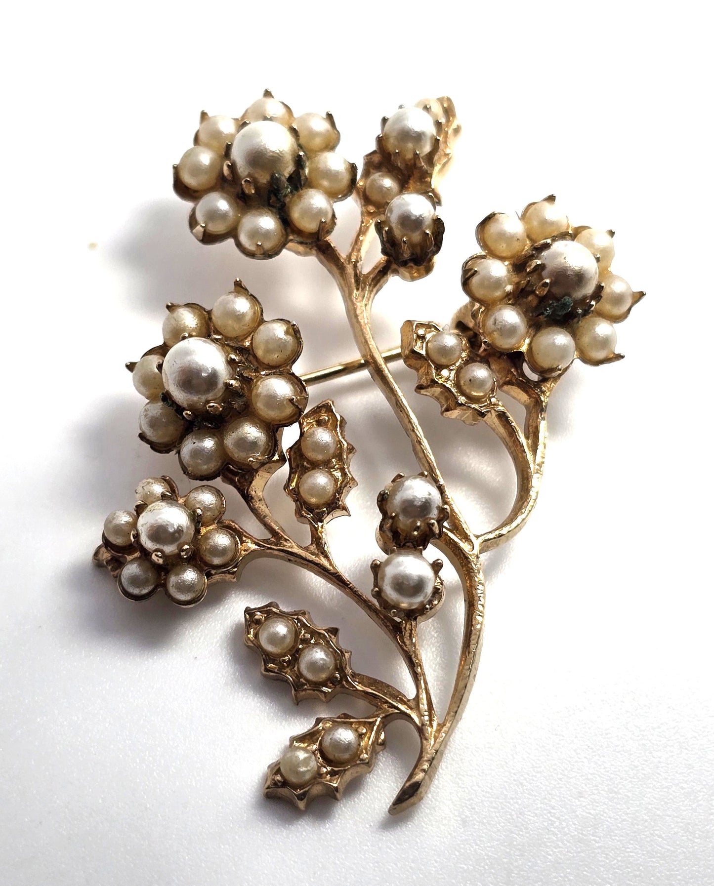 Faux cream and white faux pearl flower rhinestone vintage brooch
