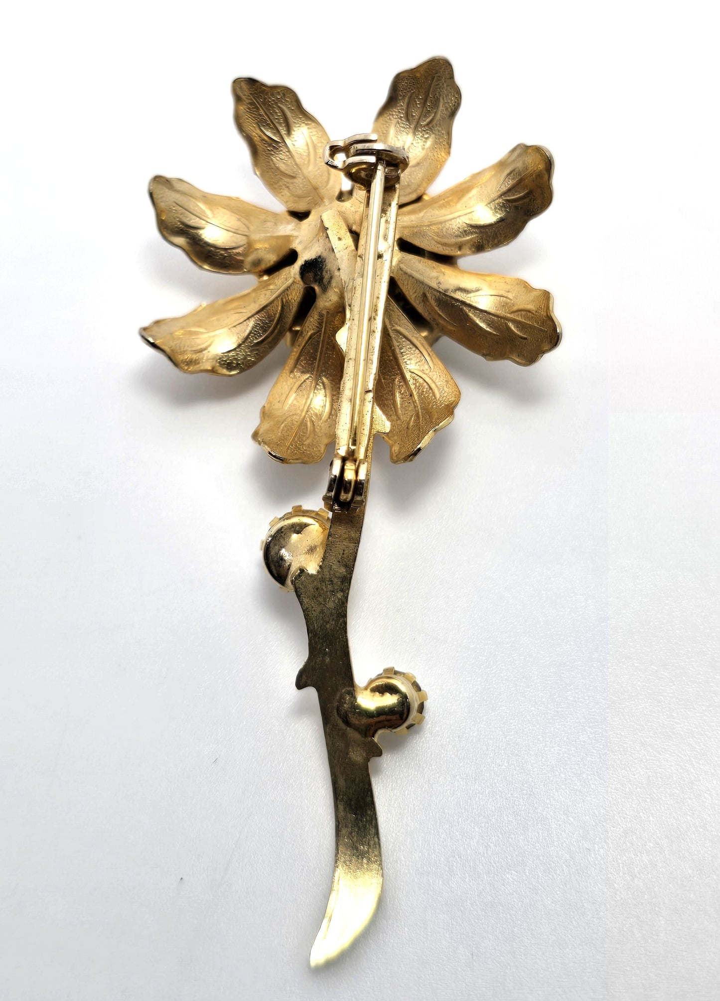 Golden blooming sparkling flower rhinestone vintage brooch