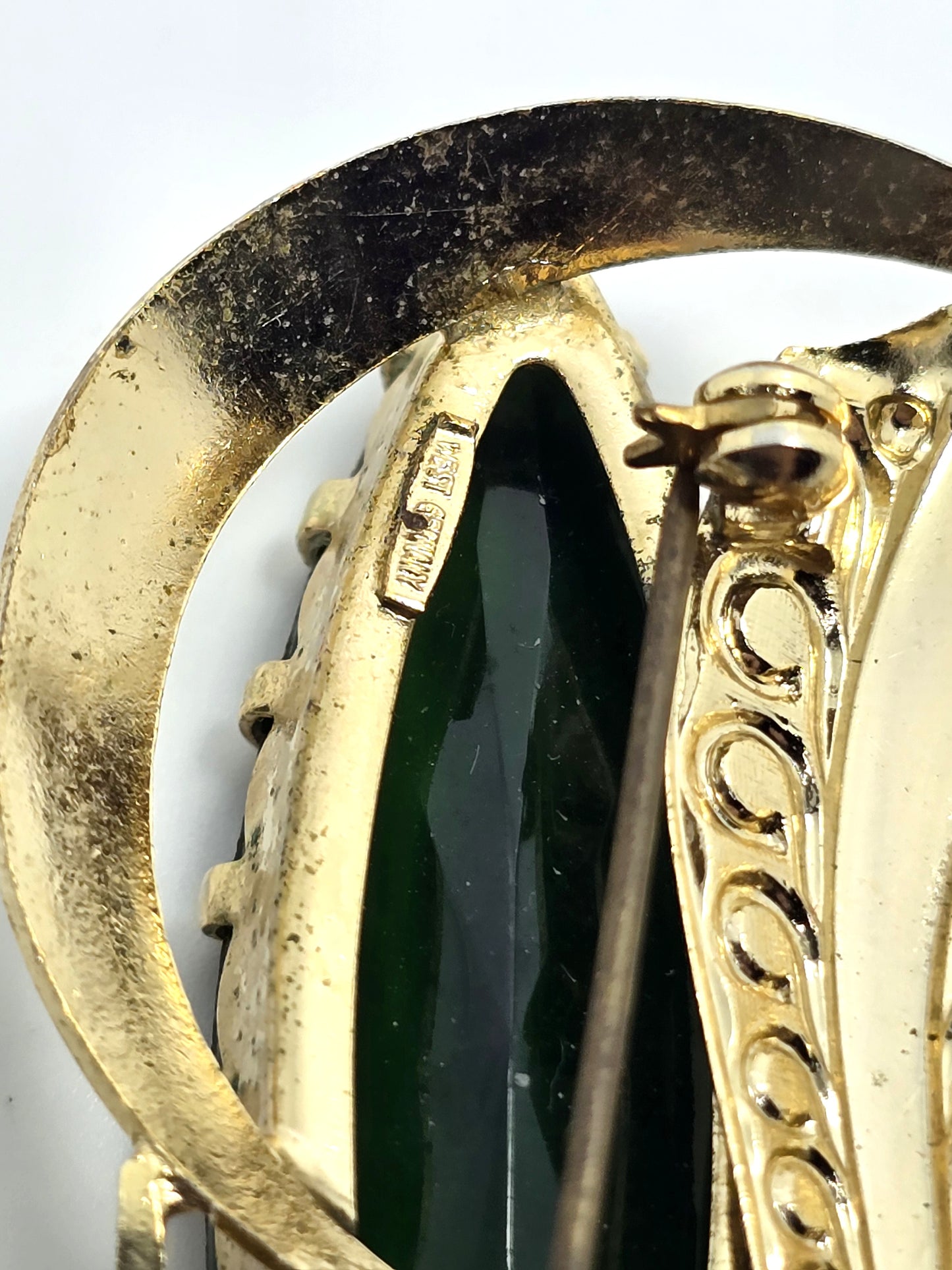 West Germany Emerald dark green rhinestone gold toned leaf vintage brooch