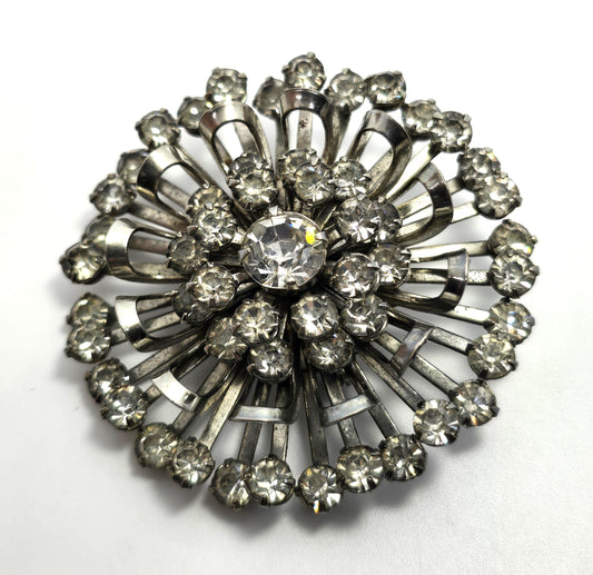 Clear rhinestone vintage flower mid century scatter 2" brooch