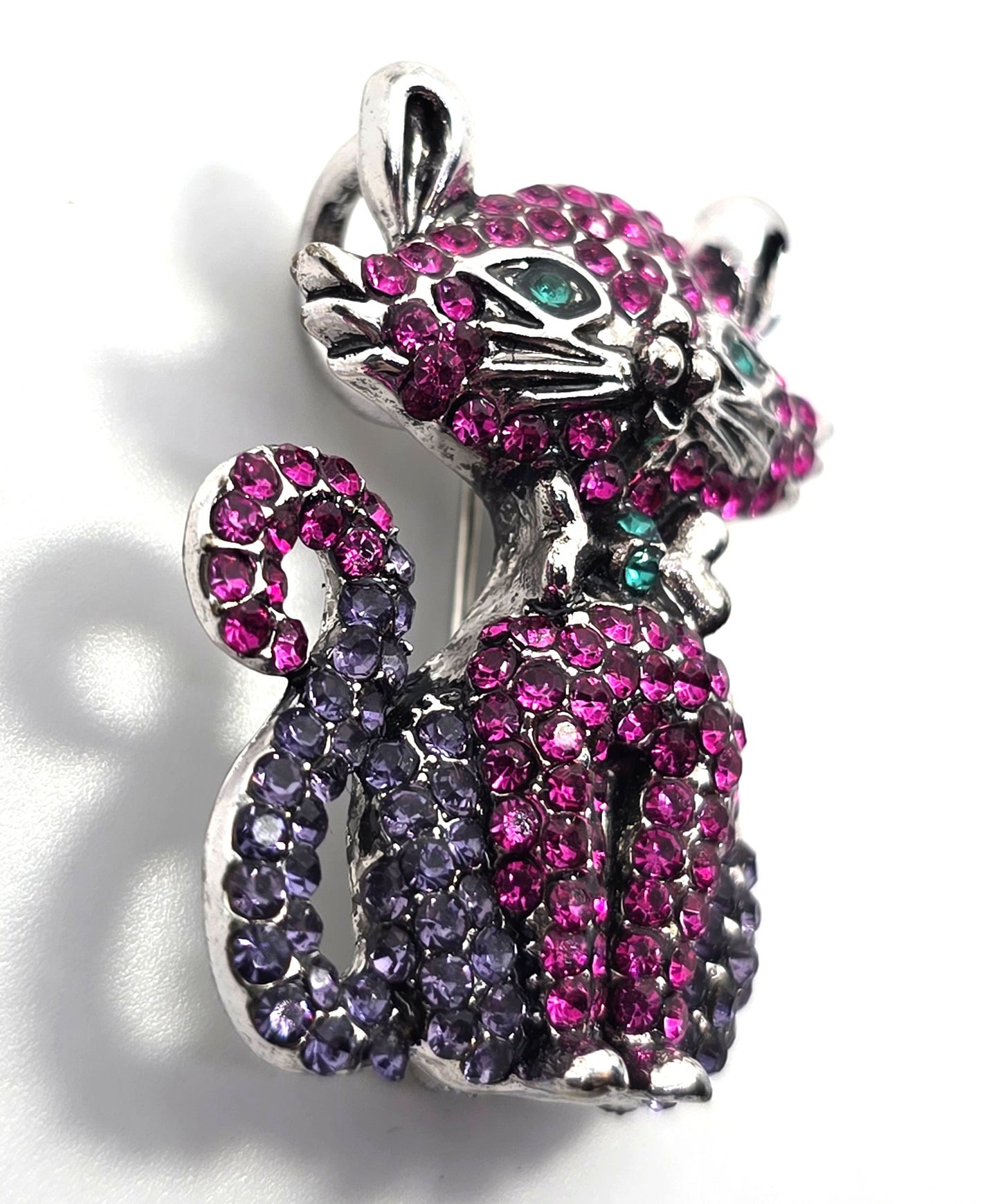 Pink Purple Crystal Rhinestone bow tie green eyed Kitten Cat Brooch Pin