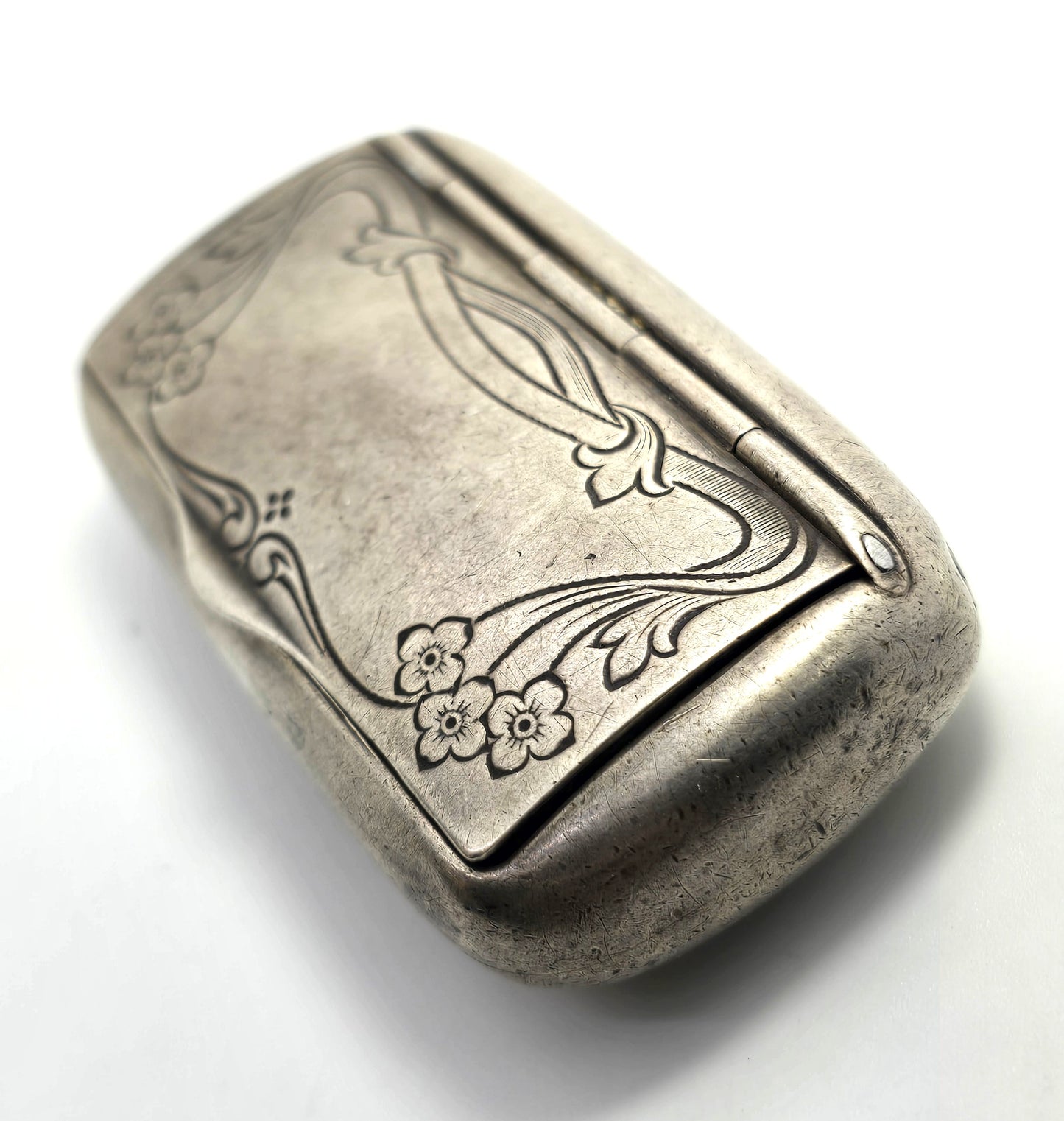 Eb Engel Bros German Art Nouveau Sterling Silver Vintage Repousse case