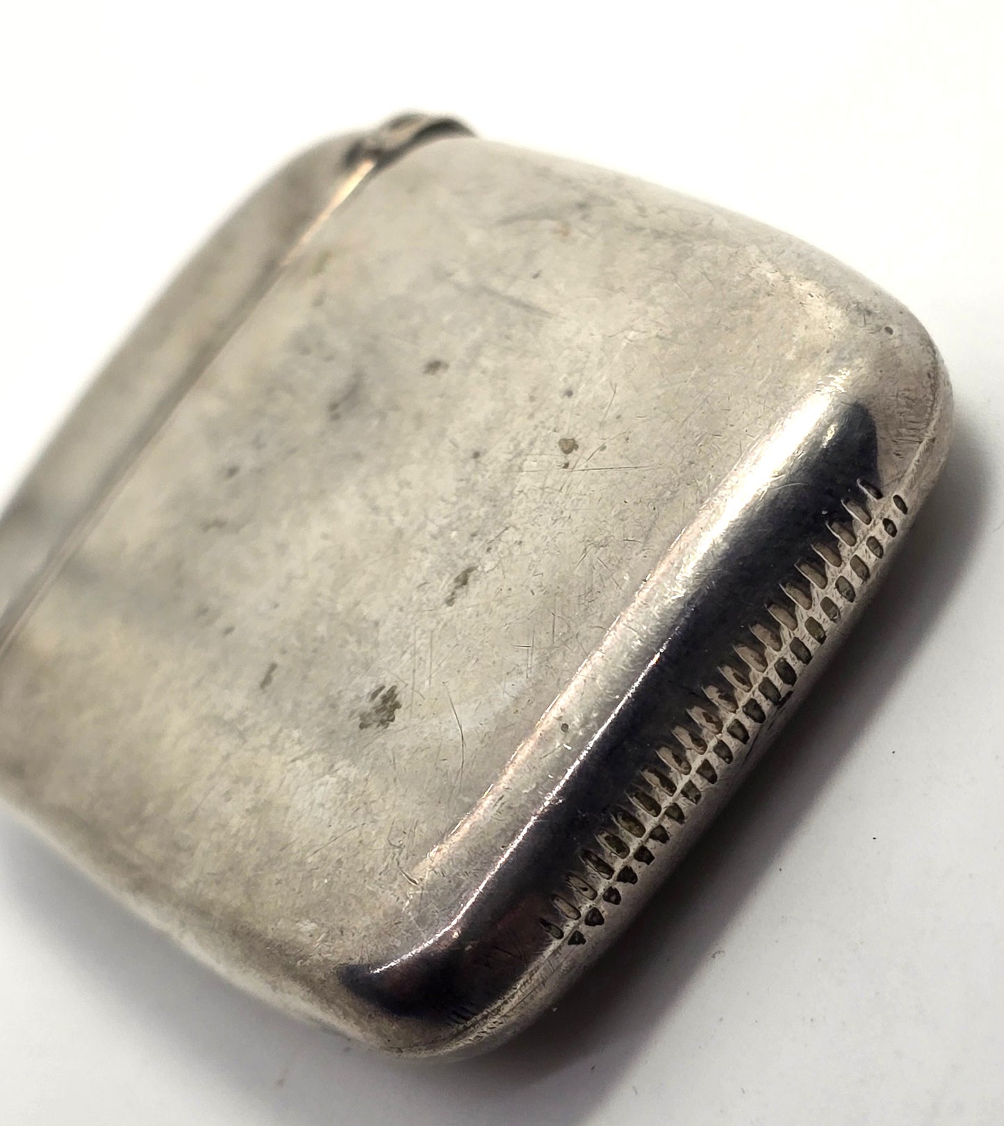 Victorian etched monogram B antique sterling silver match card safe case