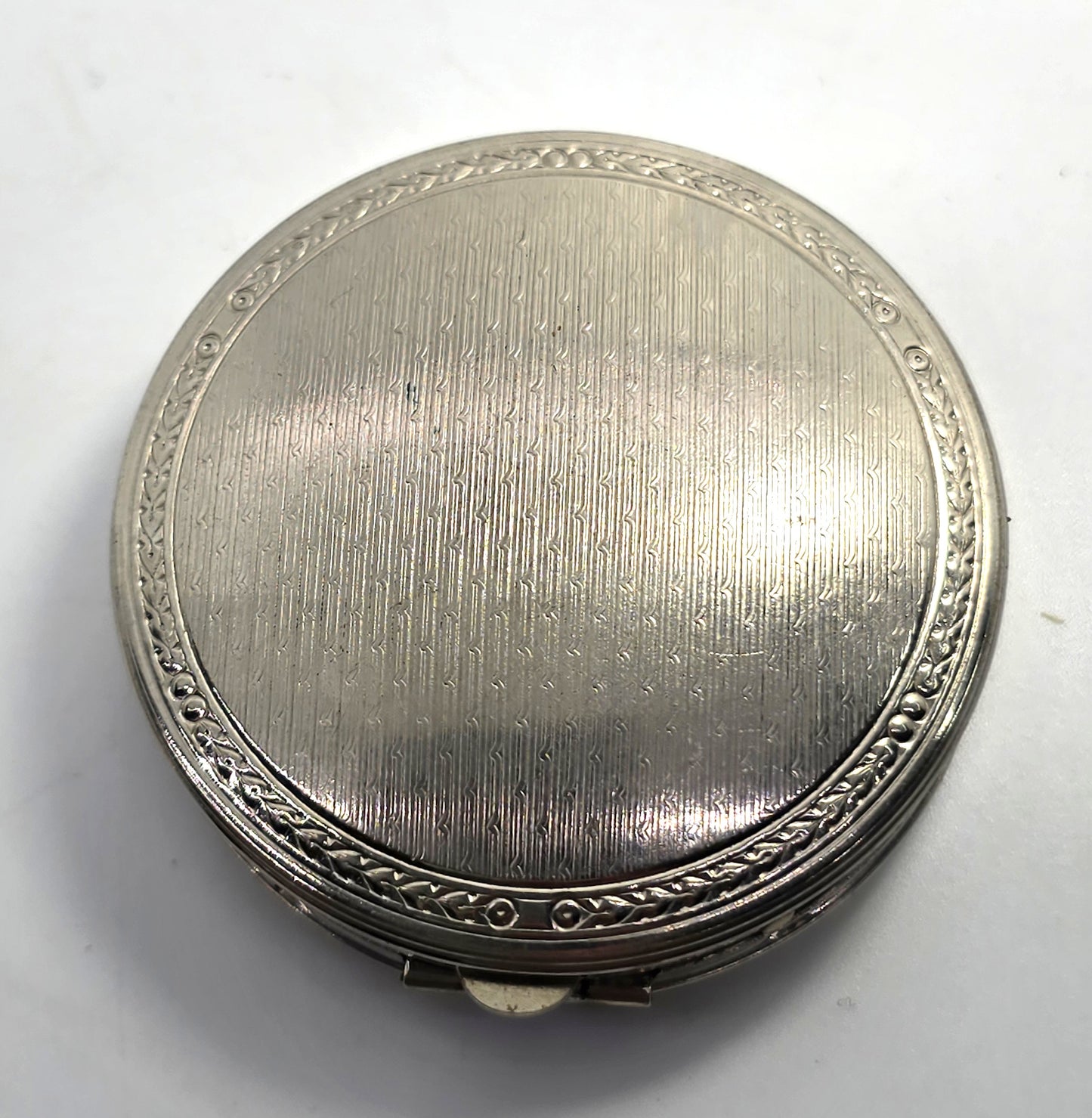 Richard Hudnut Guilloche Blue Enamel Deauville Powder Compact Art Deco Antique 1924  USA