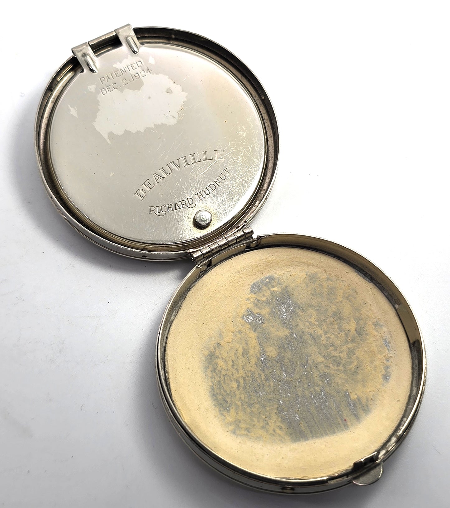 Richard Hudnut Guilloche Blue Enamel Deauville Powder Compact Art Deco Antique 1924  USA