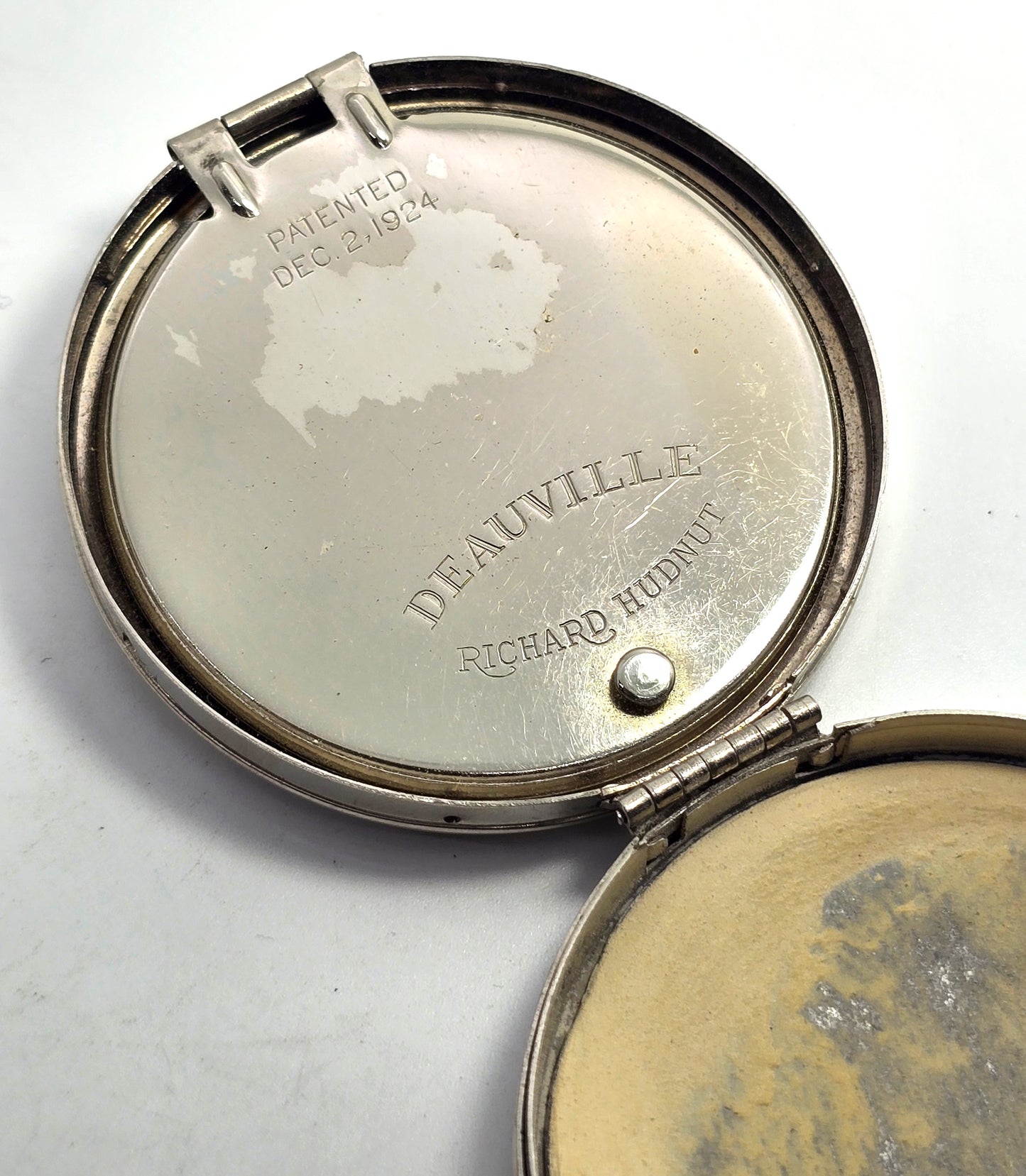 Richard Hudnut Guilloche Blue Enamel Deauville Powder Compact Art Deco Antique 1924  USA