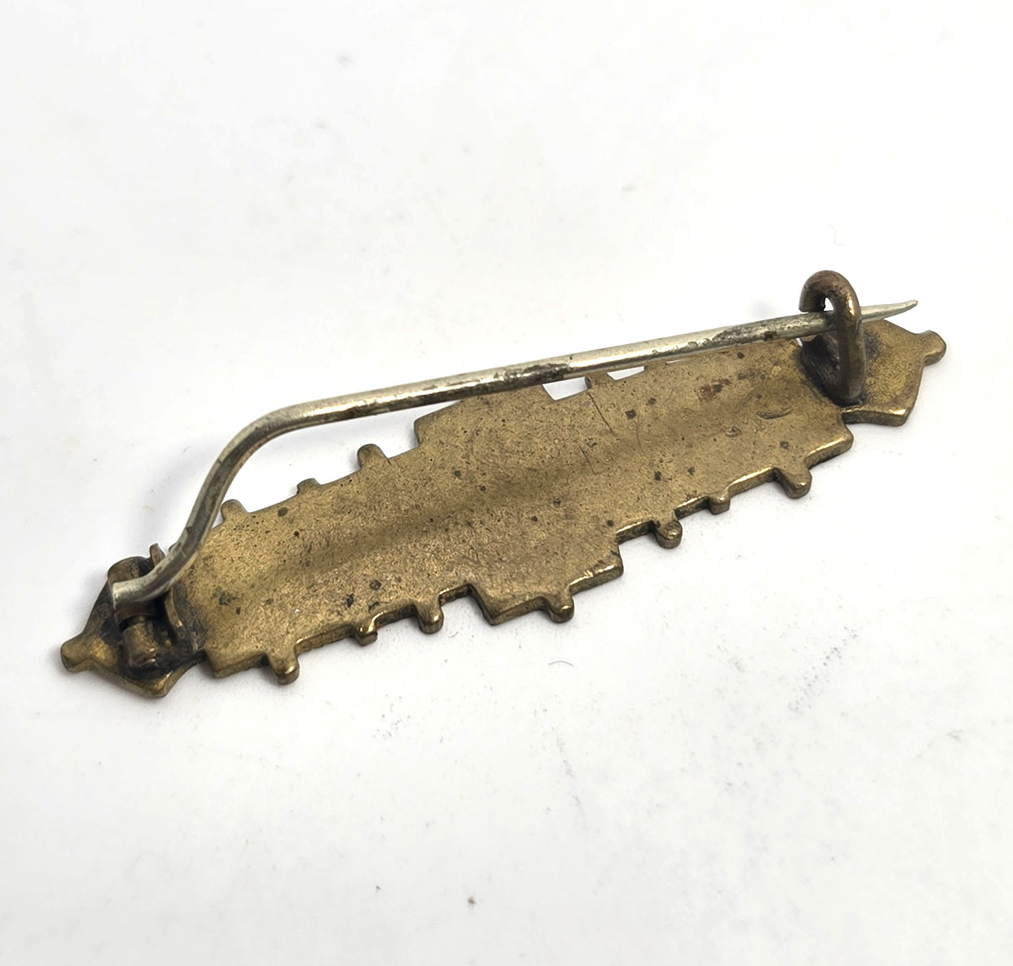 French Byzantine Ivy leaf yellow gold filled bar pin antique Victorian brooch