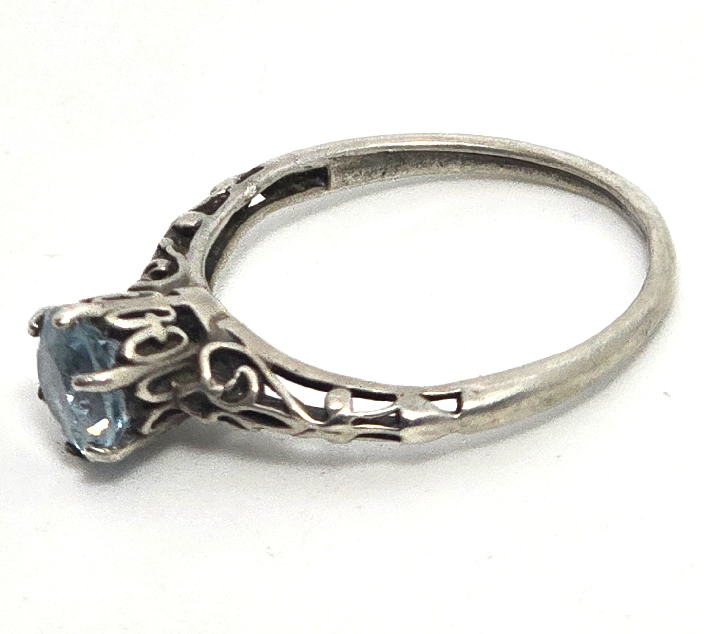 Blue Topaz round gemstone vintage filigree scroll sterling silver ring size 6