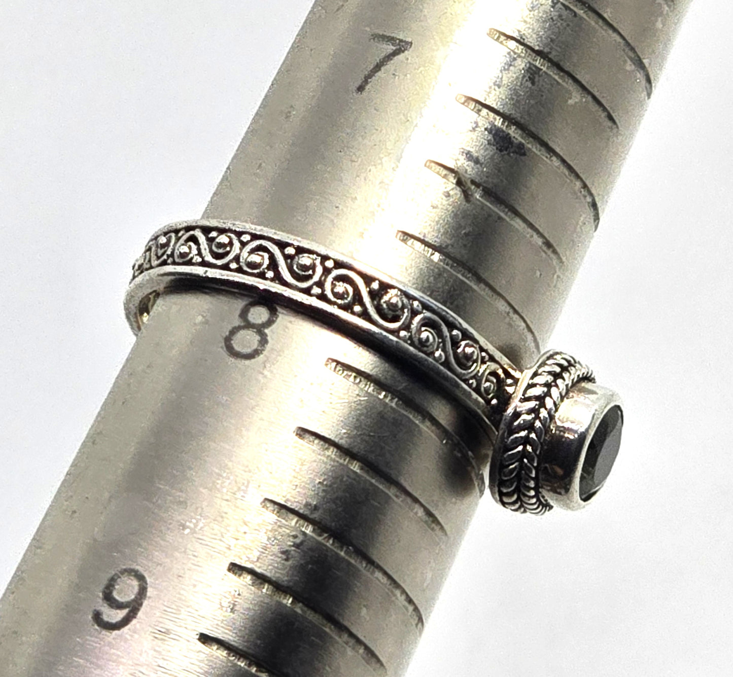 Sarda green peridot gemstone tribal Bali stacker sterling silver ring size 8