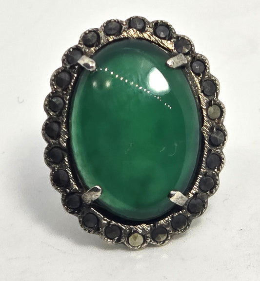 Art Deco Green Chrysoprase and marcasite sterling silver vintage ring size 3.5