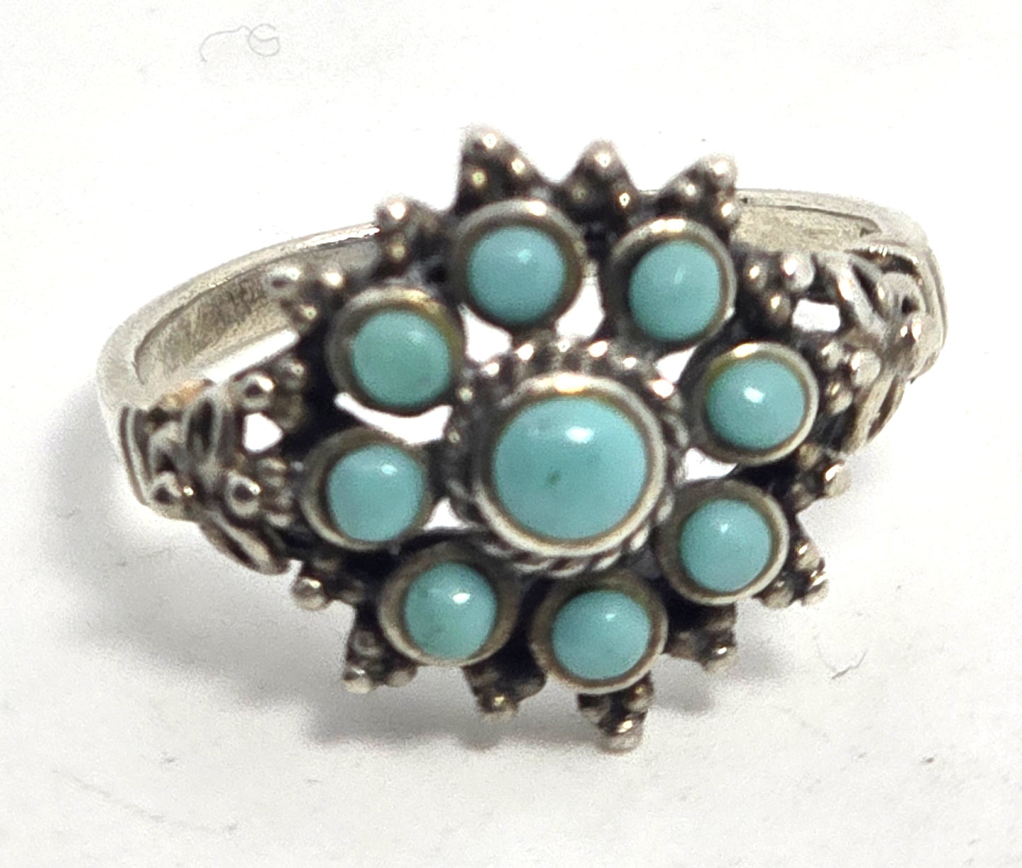 Zuni Snake Eyes flower petite point turquoise vintage Sterling Silver ring size 8.5