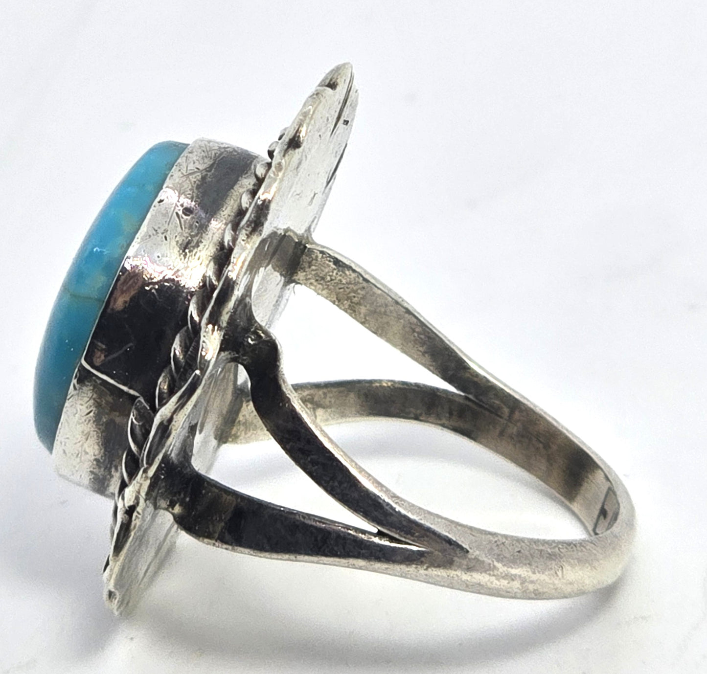 EMY Eugene Yvonne Mahooty turquoise sterling silver vintage Native American ring size 8