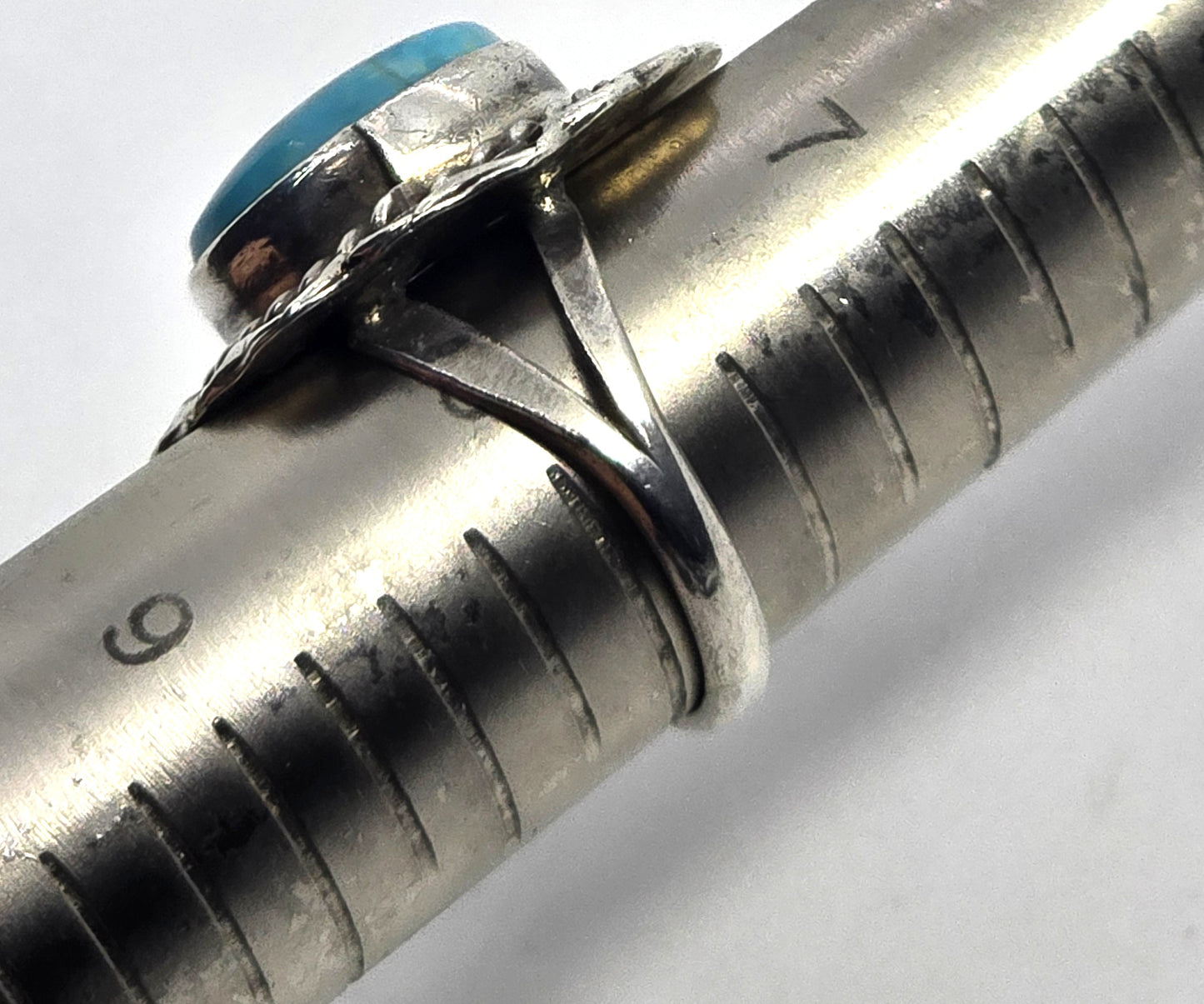 EMY Eugene Yvonne Mahooty turquoise sterling silver vintage Native American ring size 8
