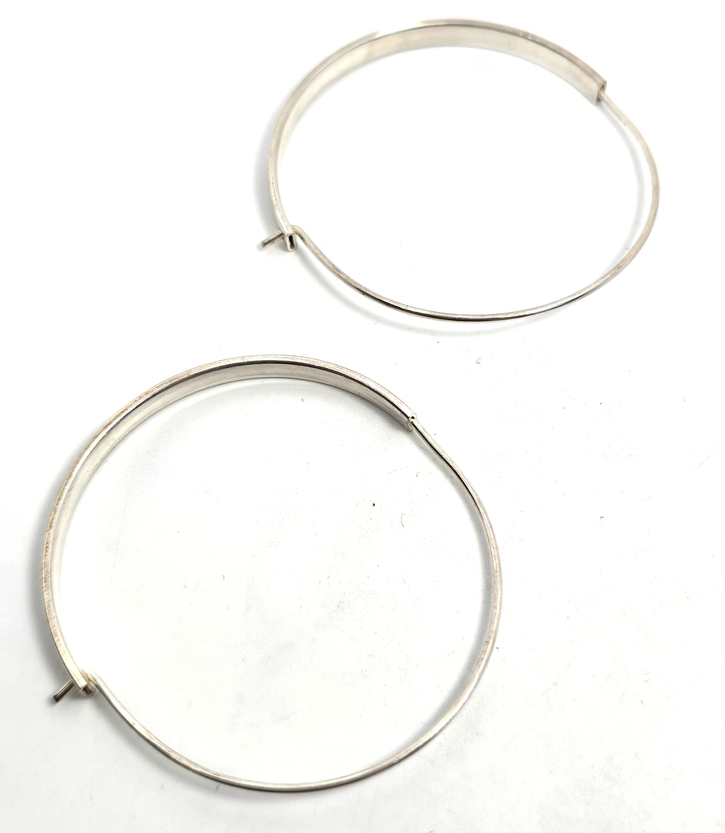 Modernist hoop thick and thin hoop retro vintage sterling silver earrings