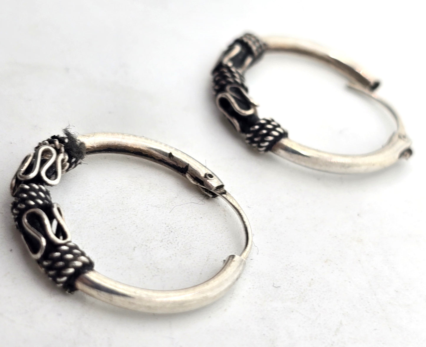 Tribal Balinese sterling silver internal thread hollow vintage hoop earrings