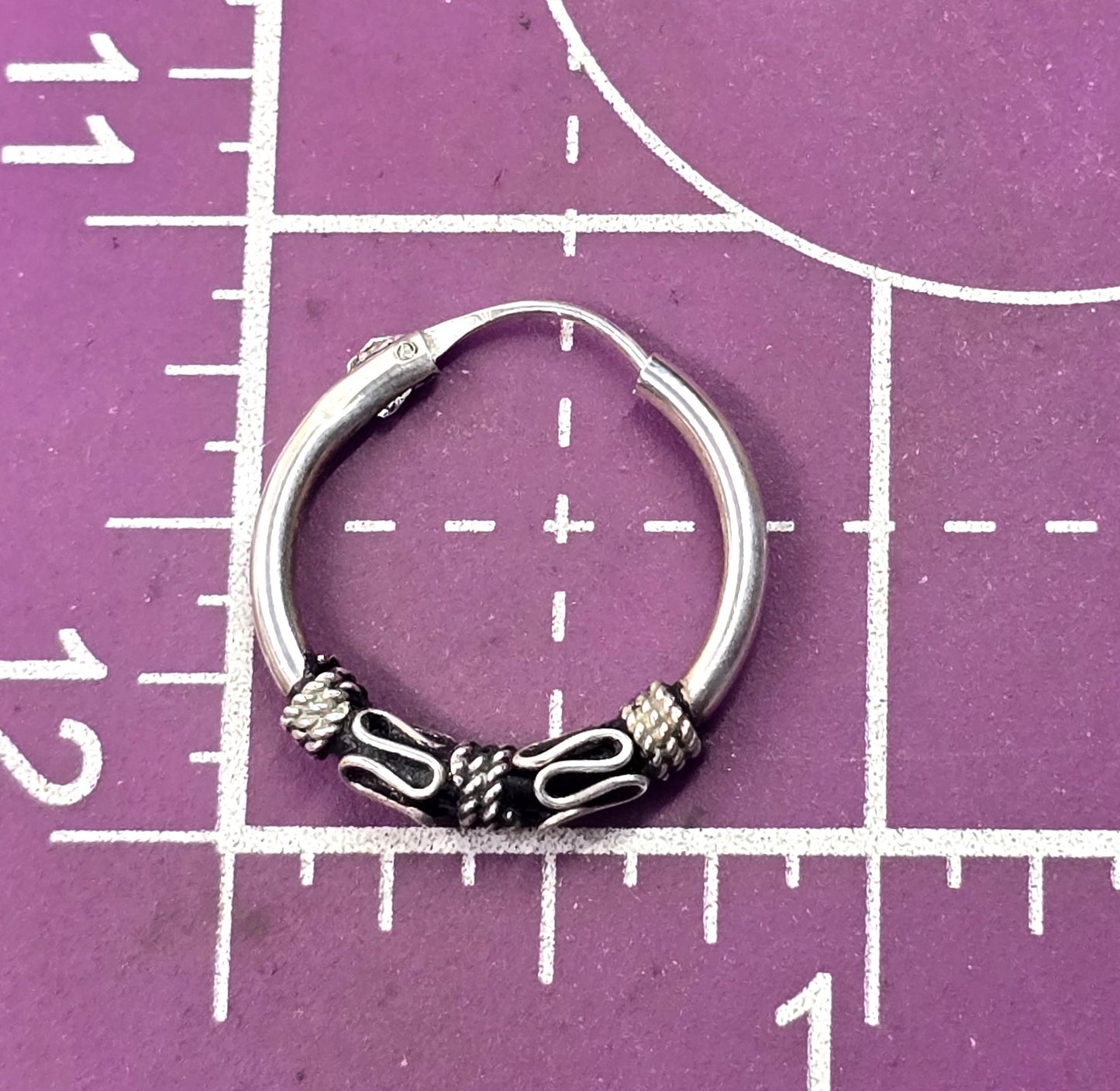 Tribal Balinese sterling silver internal thread hollow vintage hoop earrings