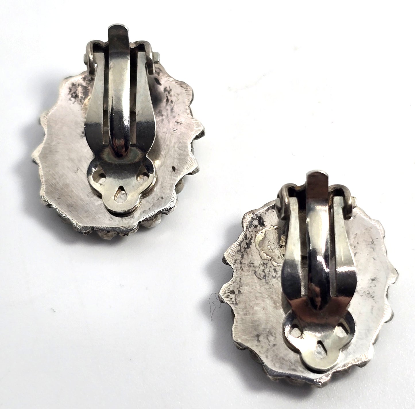 Zuni petite point turquoise Native American Sterling Silver vintage clip earrings