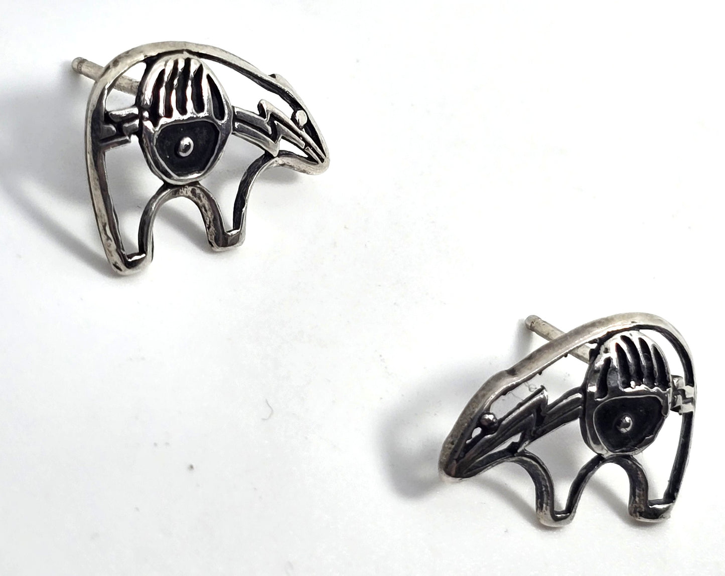 Zuni bear claw open work sterling silver vintage artisan stud earrings