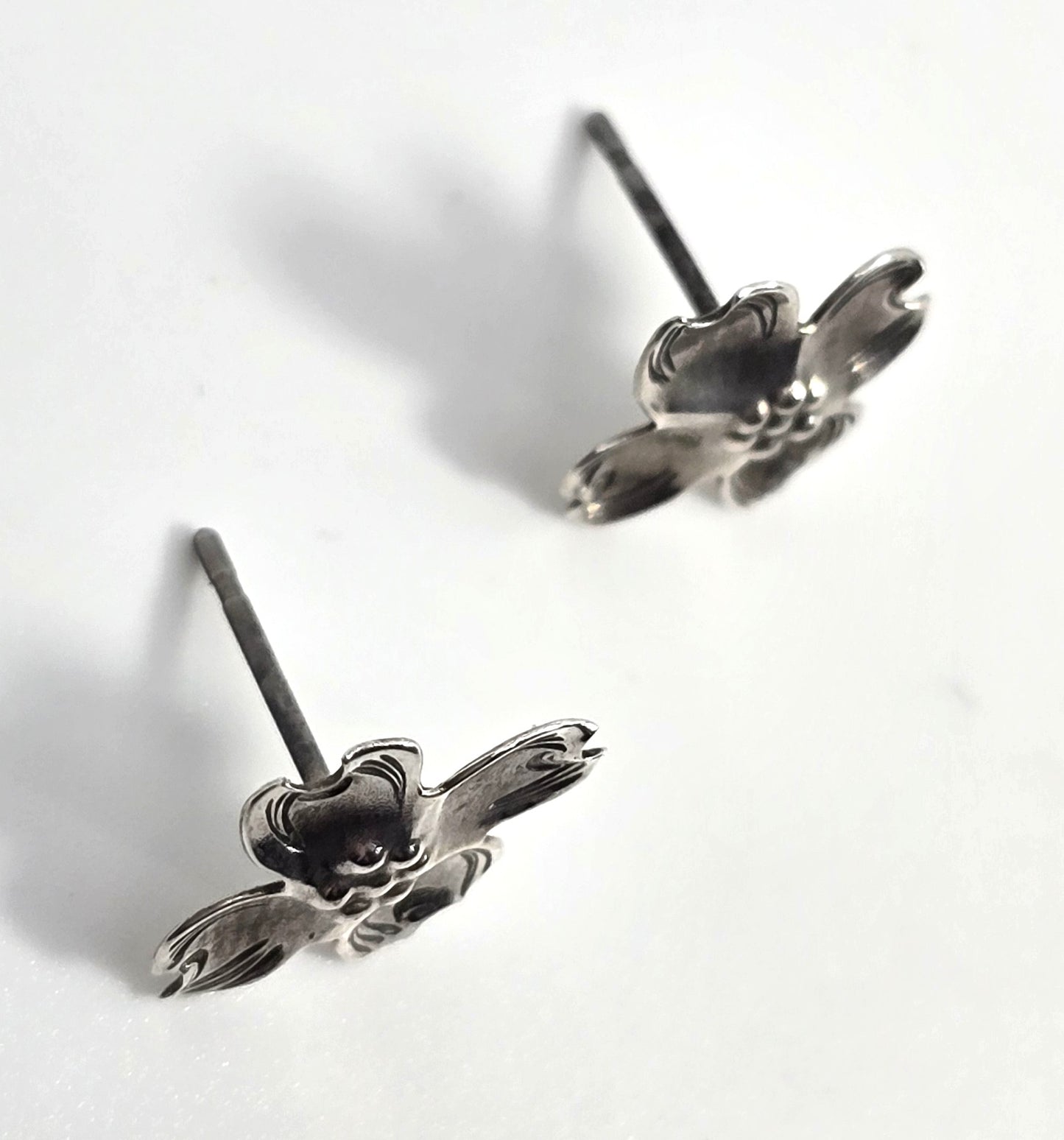 Stuart NYC Dogwood flower vintage sterling silver stud earrings