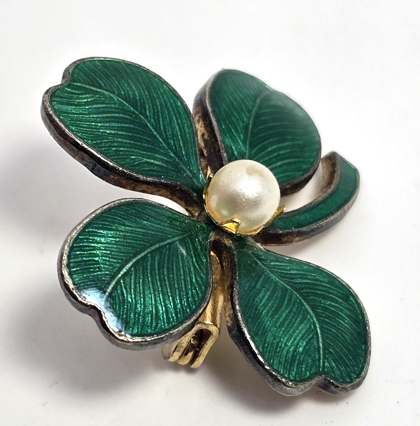 Green guilloche enamel shamrock vintage faux pearl brooch