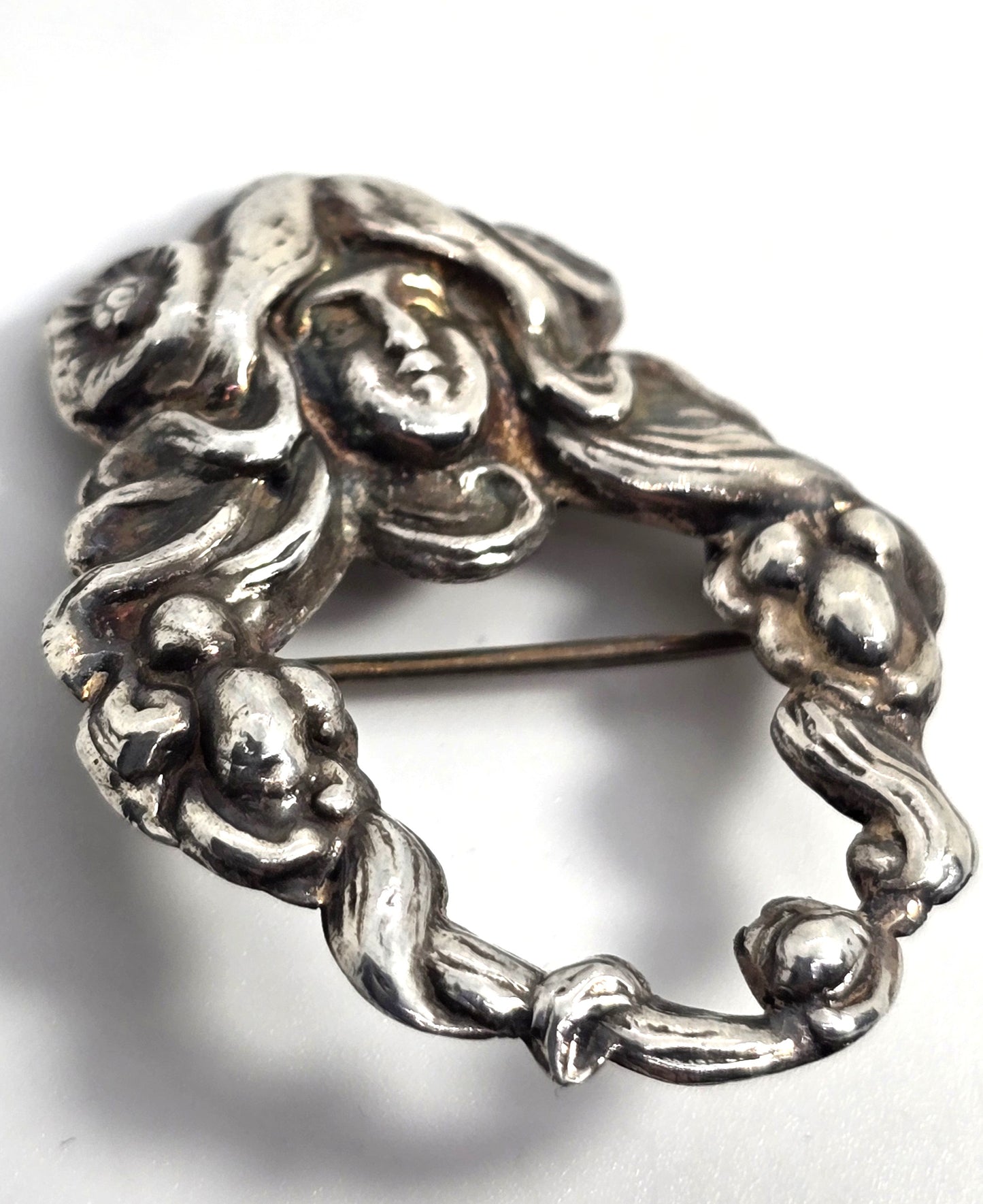 Art Nouveau flowing hair circle Nymph woman cameo sterling silver vintage brooch