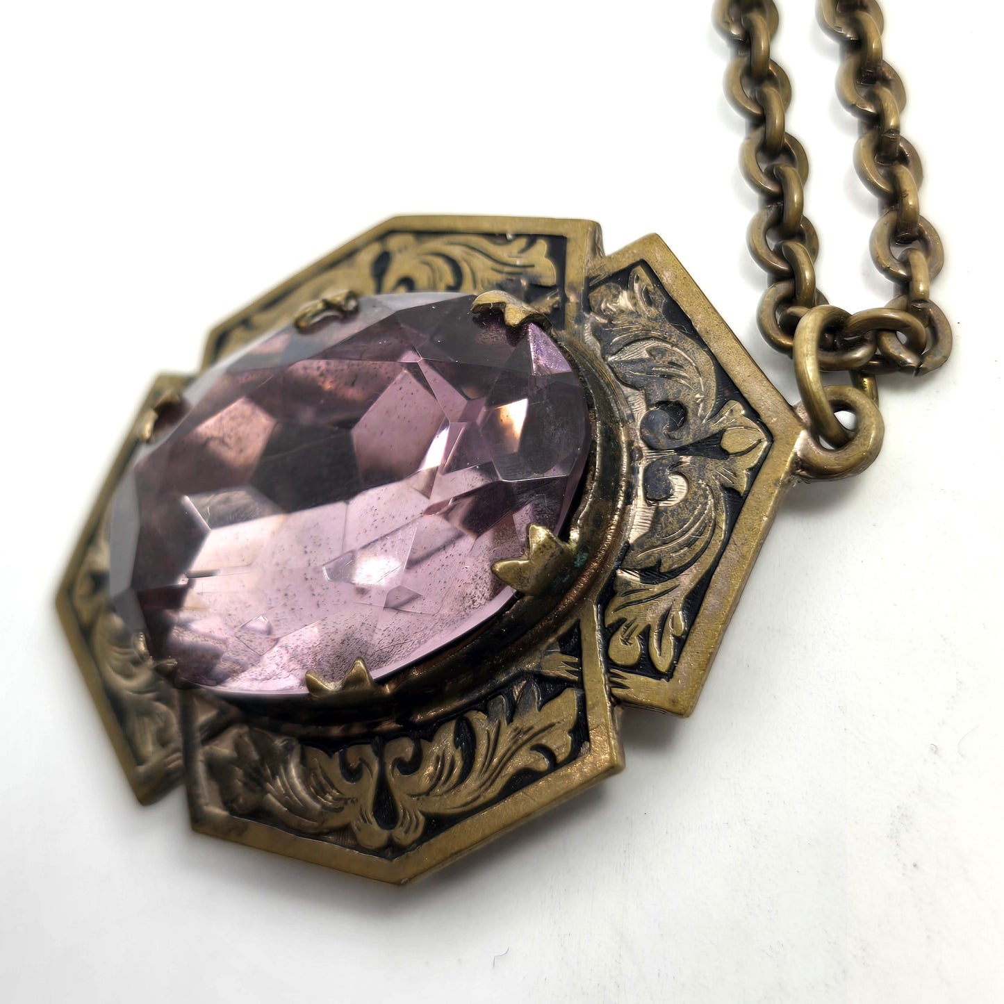 Taille de épargne Purple large paste Czech Glass Victorian locket necklace