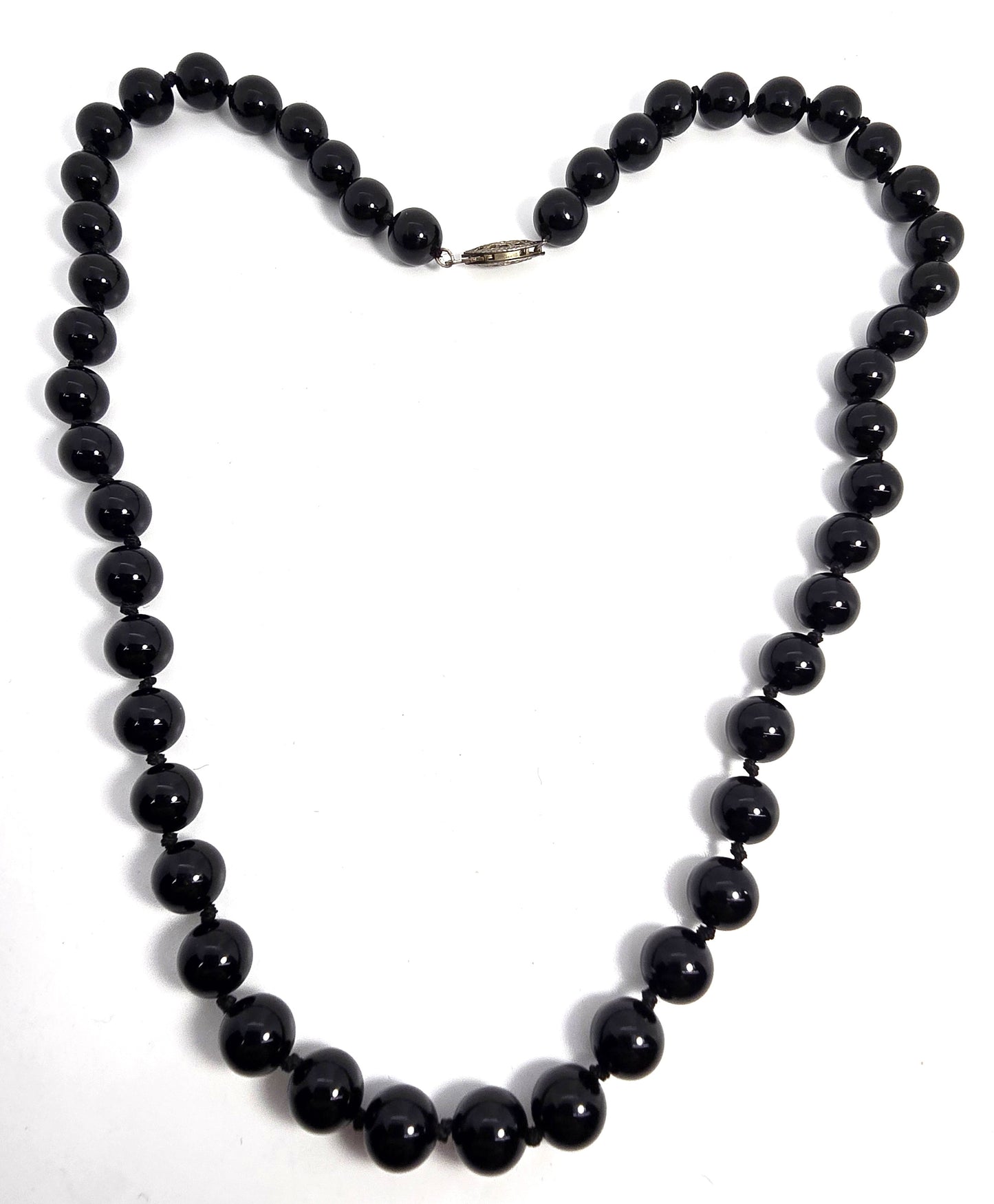 Black onyx gemstone knotted vintage beaded sterling silver necklace