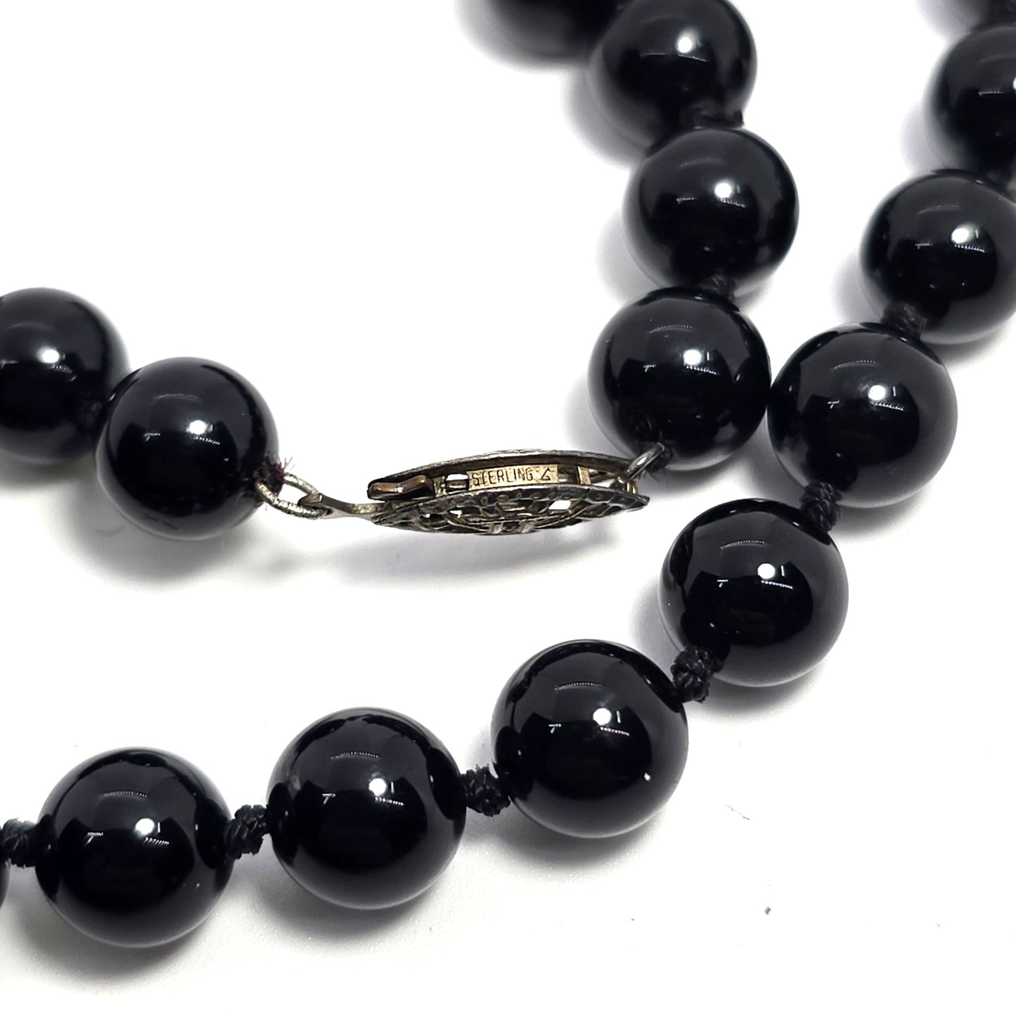 Black onyx gemstone knotted vintage beaded sterling silver necklace