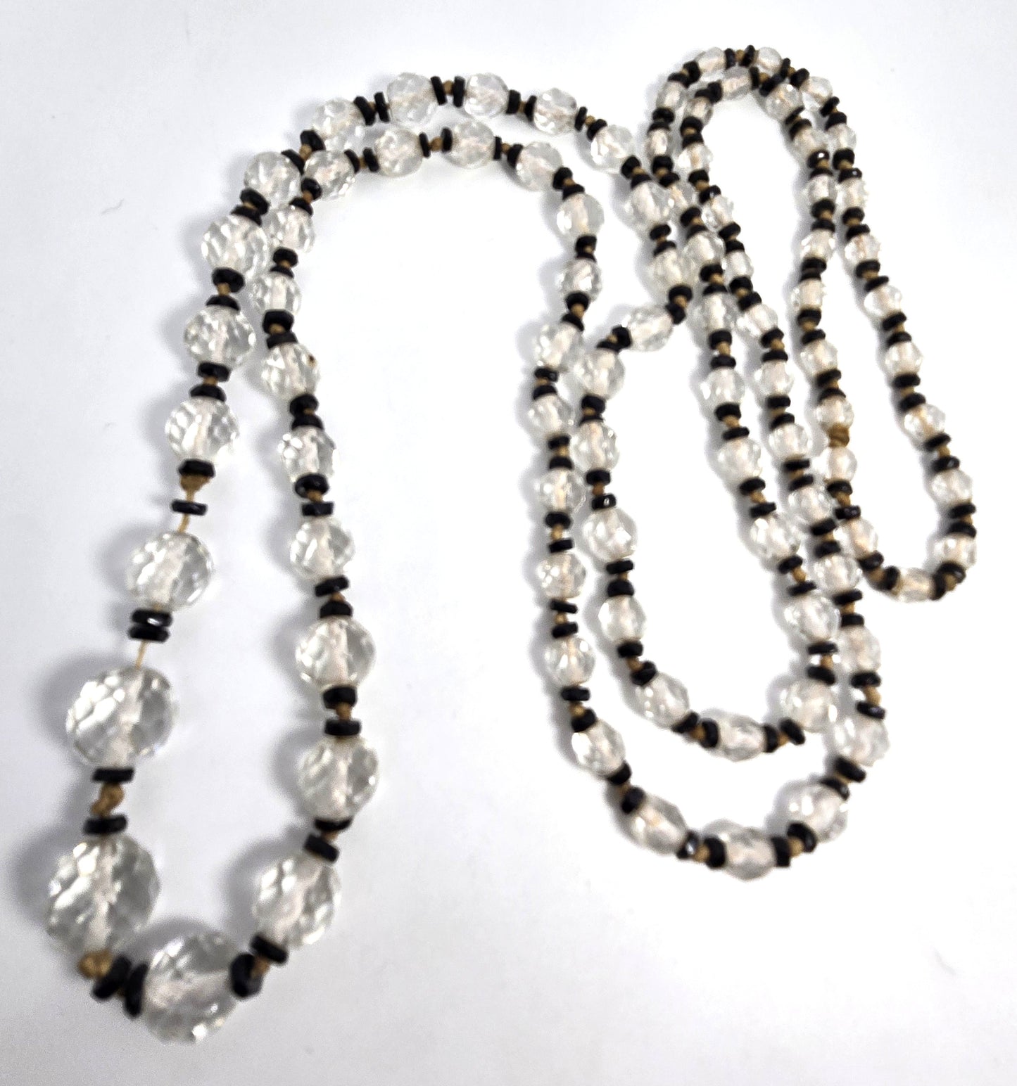 Art Deco cut glass black and white split beaded hand knotted antique necklace