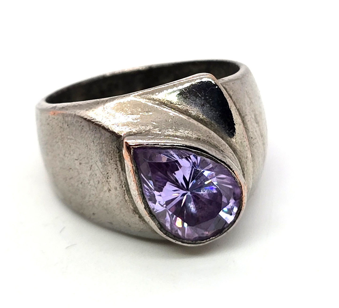 Amethyst purple gemstone pear cut retro sterling silver thick ring size 7.5